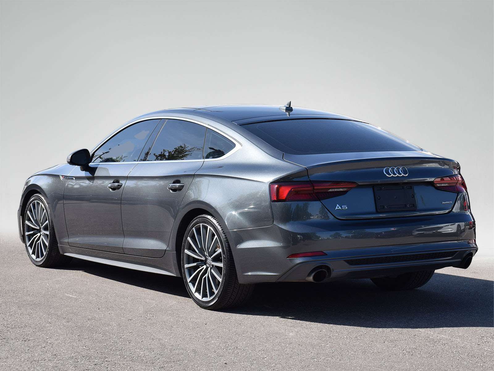2019 Audi A5 quattro thumb 6