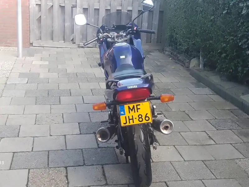 Yamaha XJ 600 - foto 6