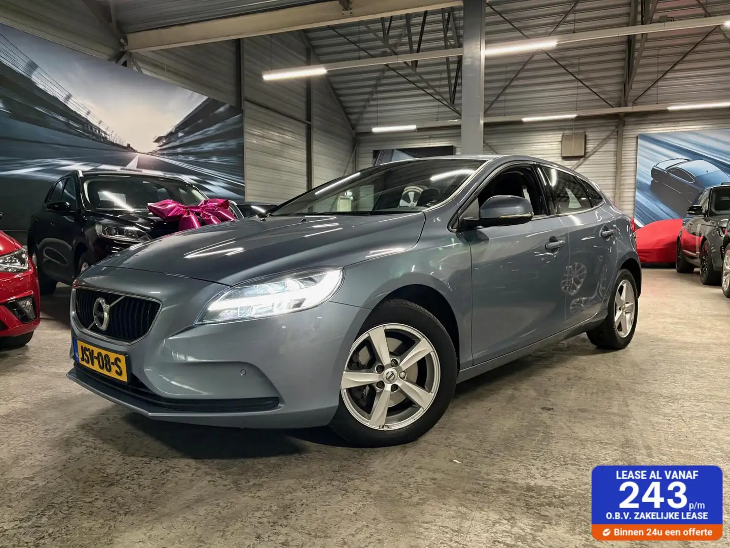 Volvo V40 2.0 T2 Kinetic | LED | Trekhaak | Camera | OH comp Blau - 1