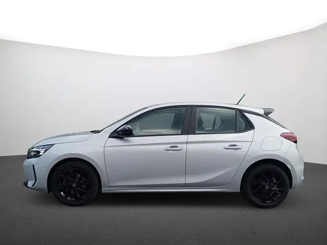 Opel Corsa view 4