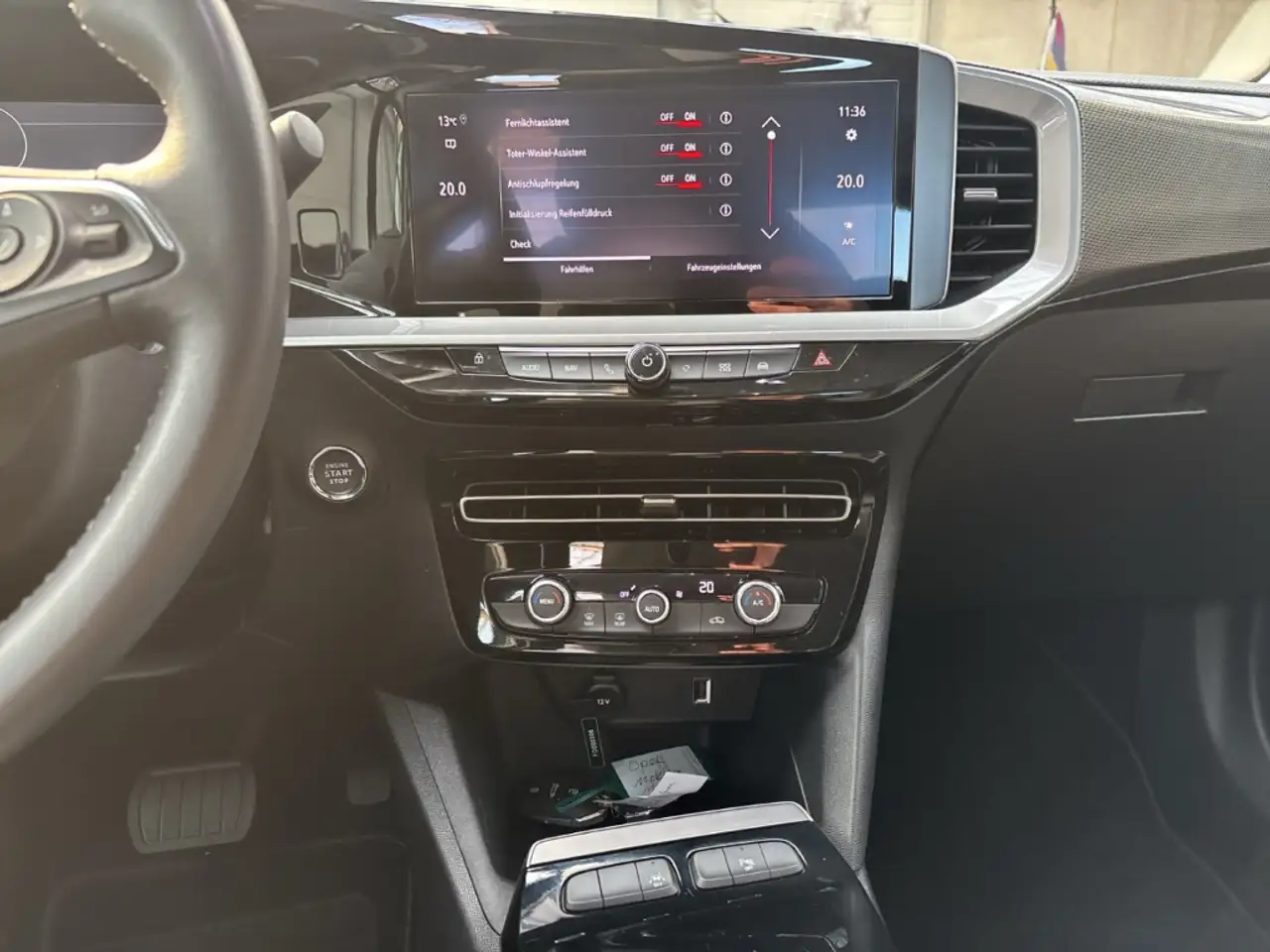 Opel Mokka-E Elegance 11kW PDC+Kamera Navi Sitzh. CarPlay Allwe 11