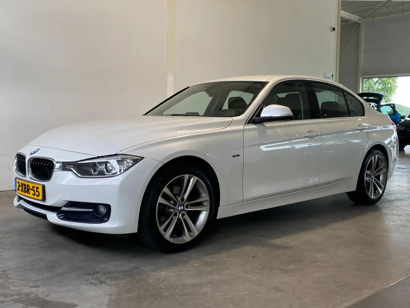 BMW 316 3-serie 316i Automaat Sport NL-auto Weiß - 1