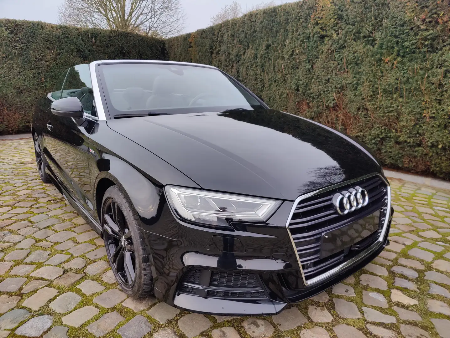 Audi A3 35 TFSI ACT Sport S tronic (EU6d-TEMP) S LINE Noir - 1