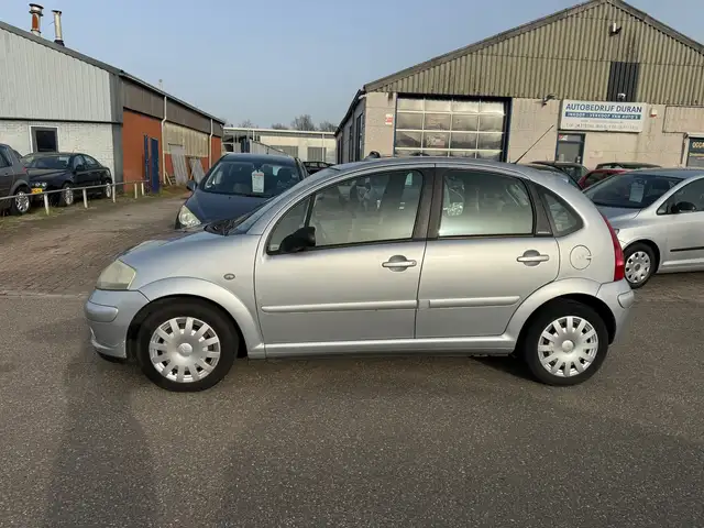 Citroen C3 view 13