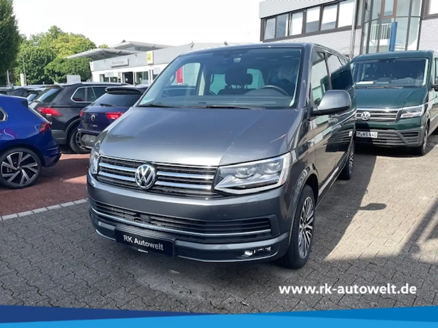 Volkswagen T6.1 Multivan 2.0 TDI DSG JOIN NAVI StandHZG AHK-abnehmbar LED Šedá - 1