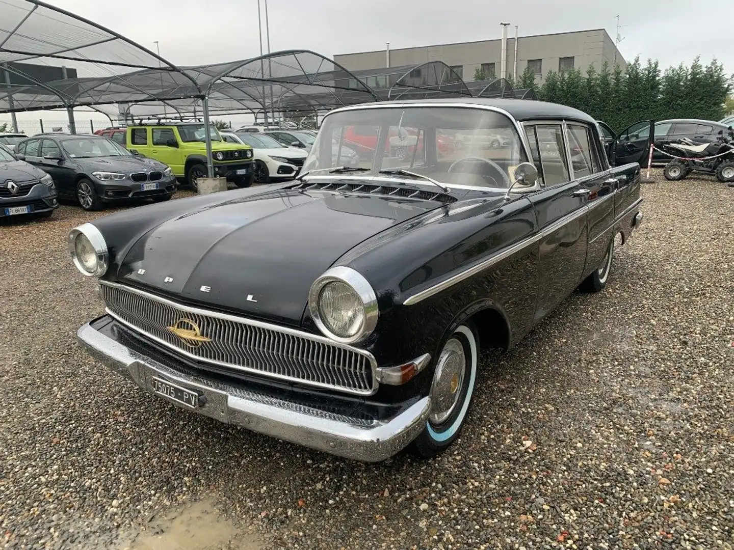 Oldtimer Opel OPEL KAPITAN B Schwarz - 1