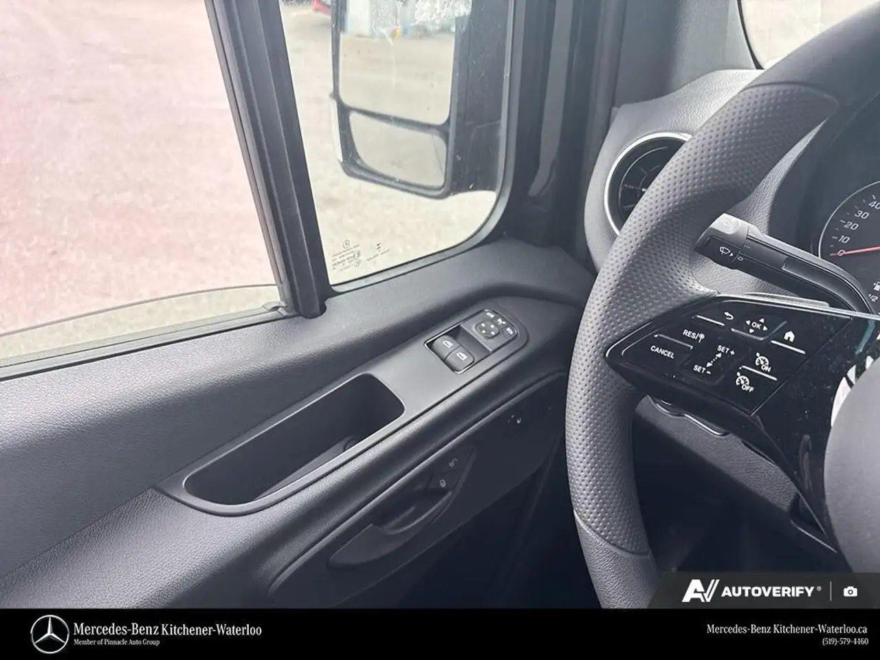 Mercedes-Benz Sprinter снимка Mercedes-Benz Sprinter