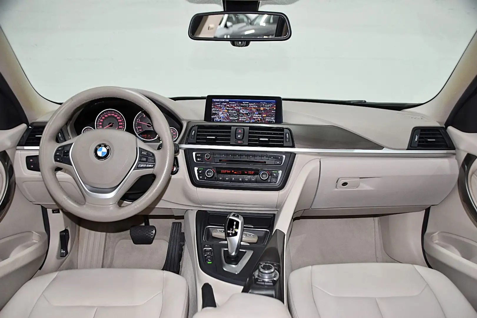 BMW 320 D TOURING MODERN*AUS 2 HAND*ANHÄNGERKUPPLUNG* Grigio - 2