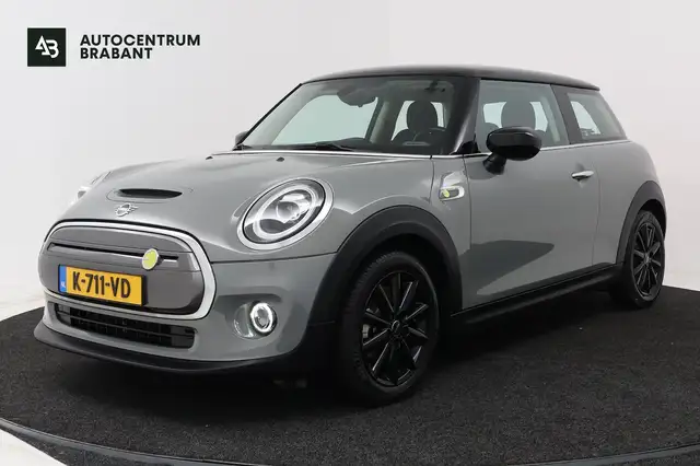 MINI Electric Essential 33 kWh (SOH 100%, CRUISE CONTRO