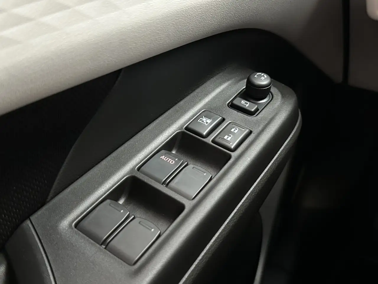 Suzuki Swift 2025 — фото 19