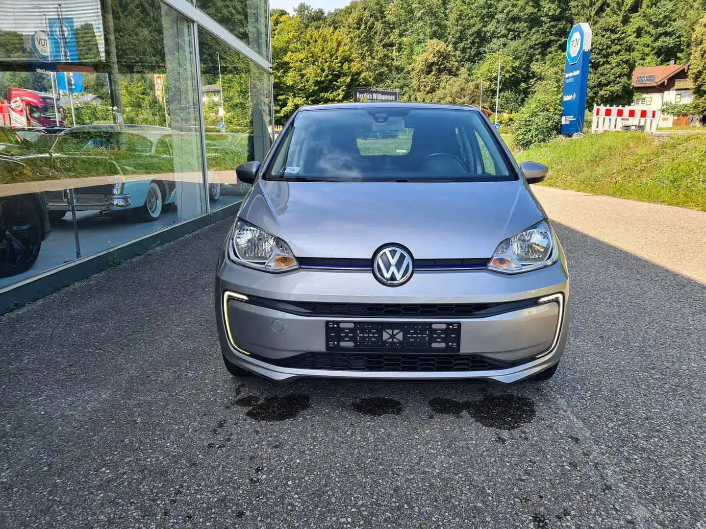 Volkswagen e-up! VW e-up! CSS SHZ PDC beheizWSS BT GRA MwSt.! Silber - 2