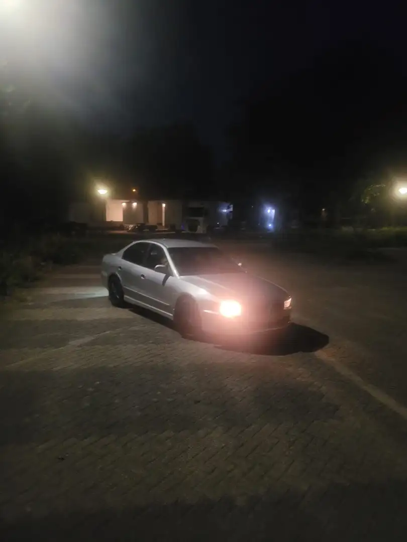 Mitsubishi Galant 2000 V6-24 Automatik - 2