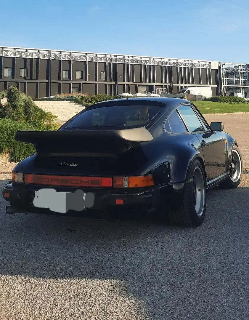 Porsche 930 Coupe turbo 3.3 - 2