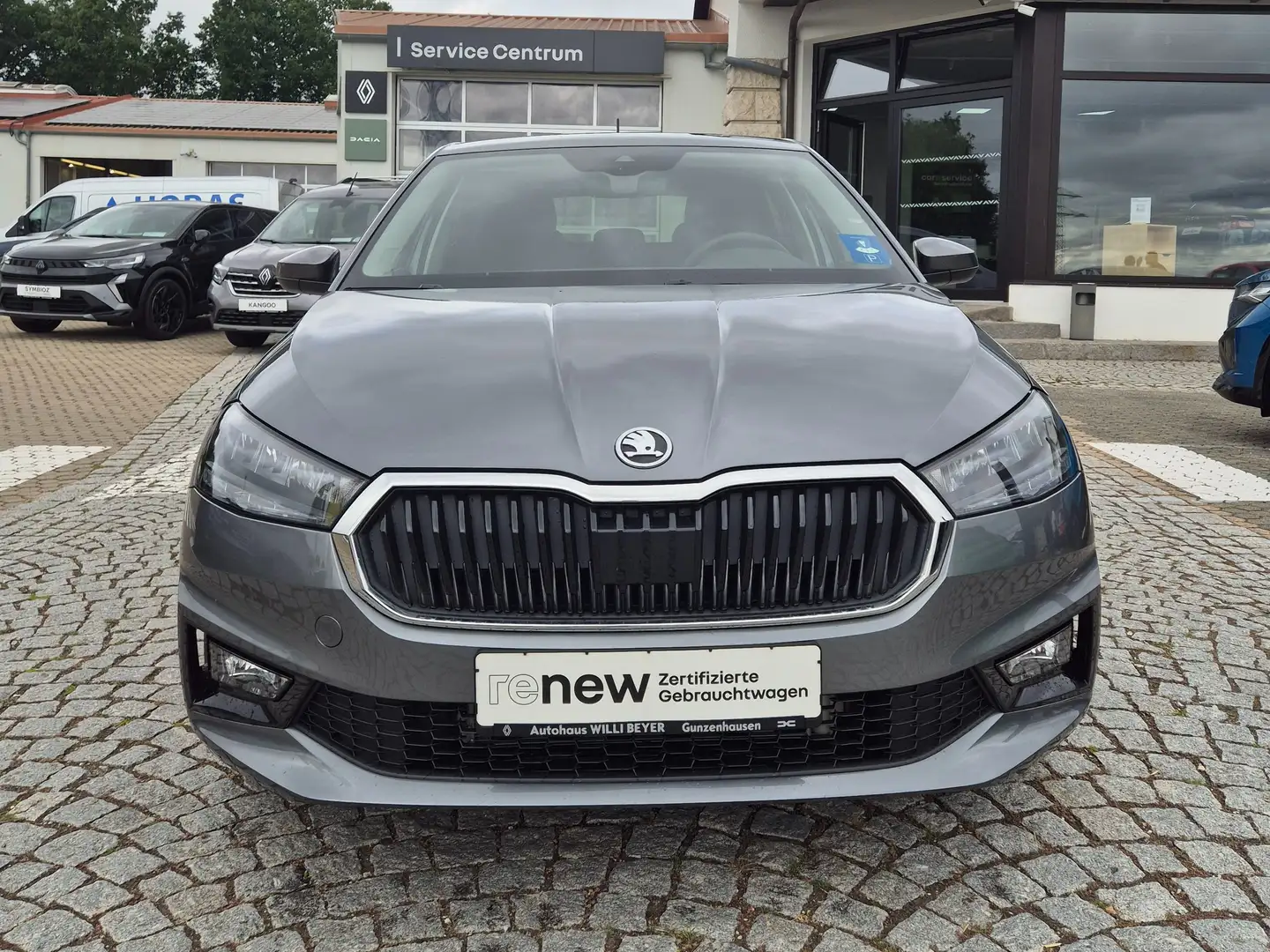 Skoda Fabia Selection Grau - 2