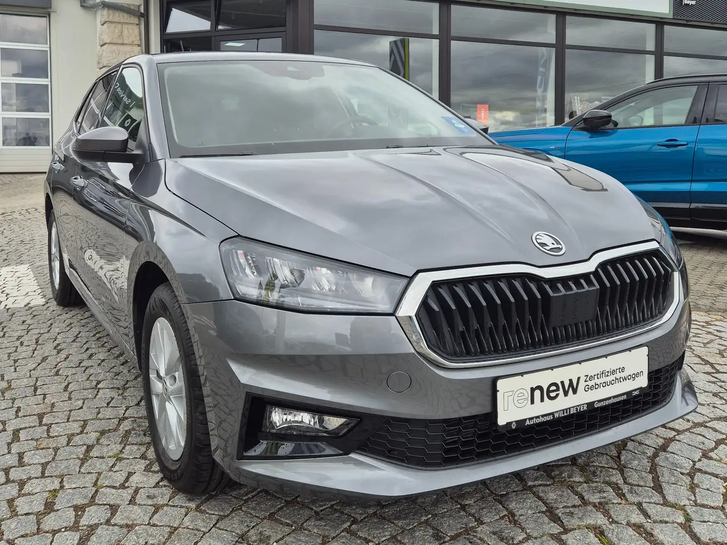 Skoda Fabia Selection Grau - 1