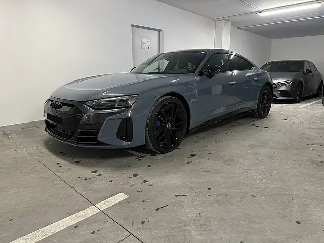 Audi e-tron GT 93,4kWh quattro, ACC, Pano, Luft, Laser