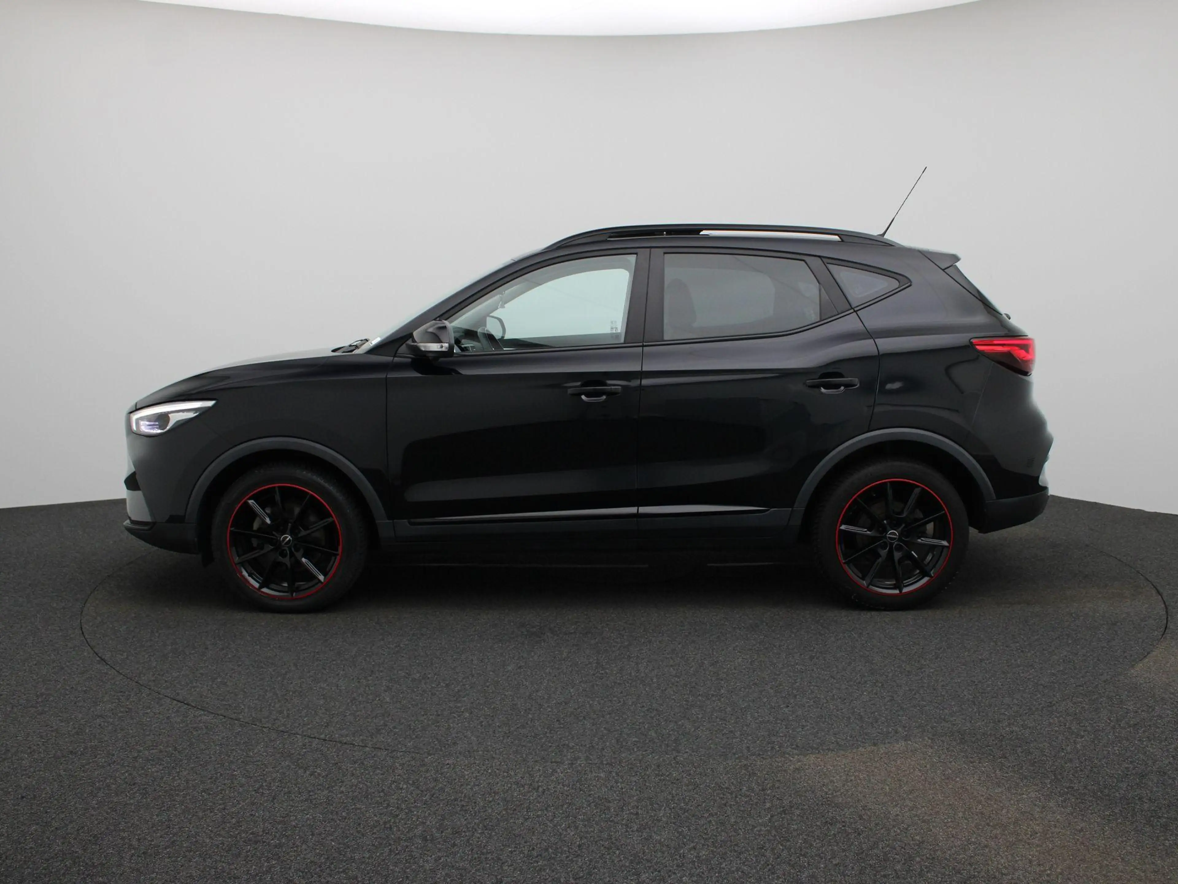 MG ZS MG EV EV Long Range Luxury 70 kWh — photo 4