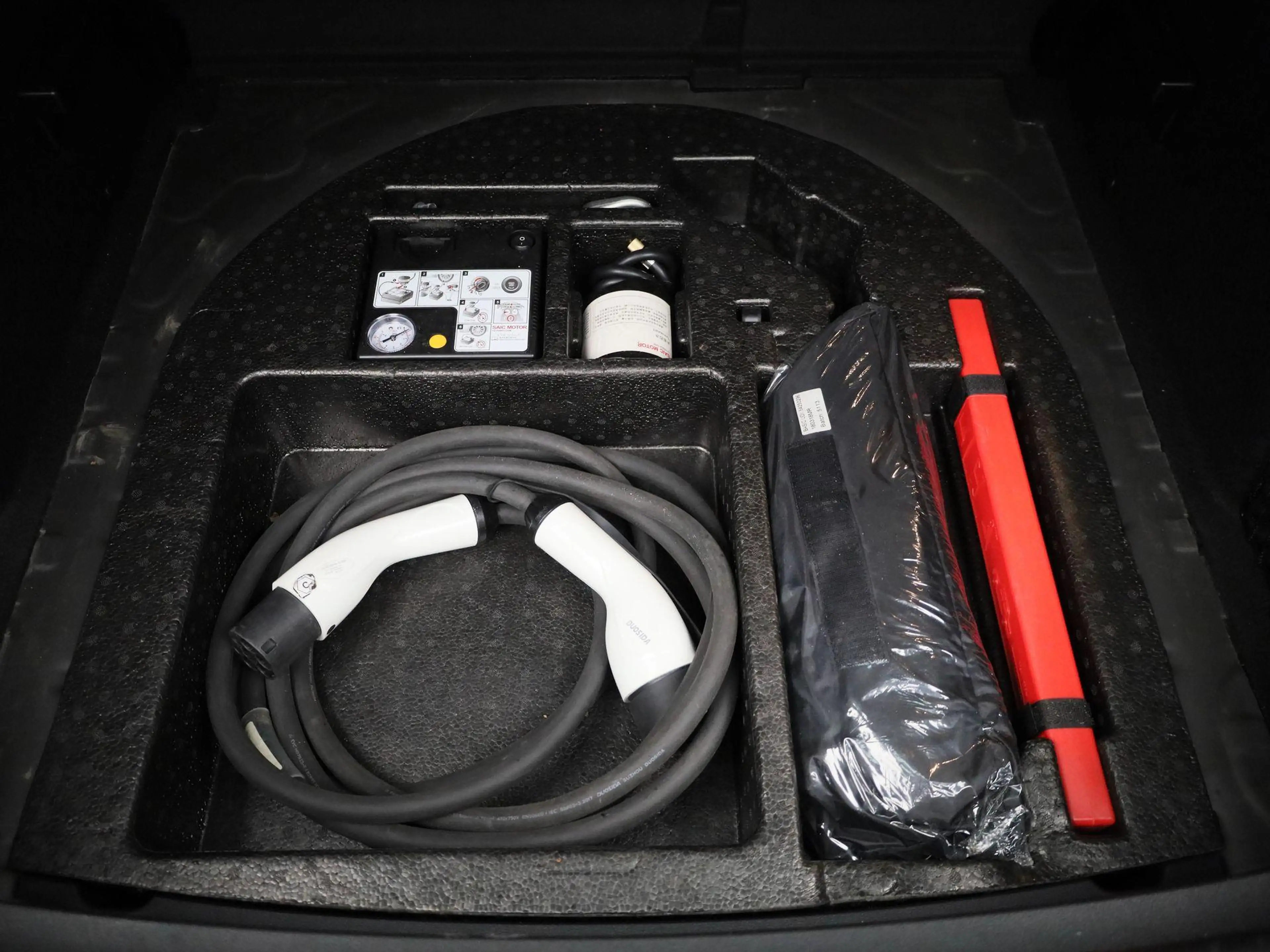 MG ZS MG EV EV Long Range Luxury 70 kWh — photo 12