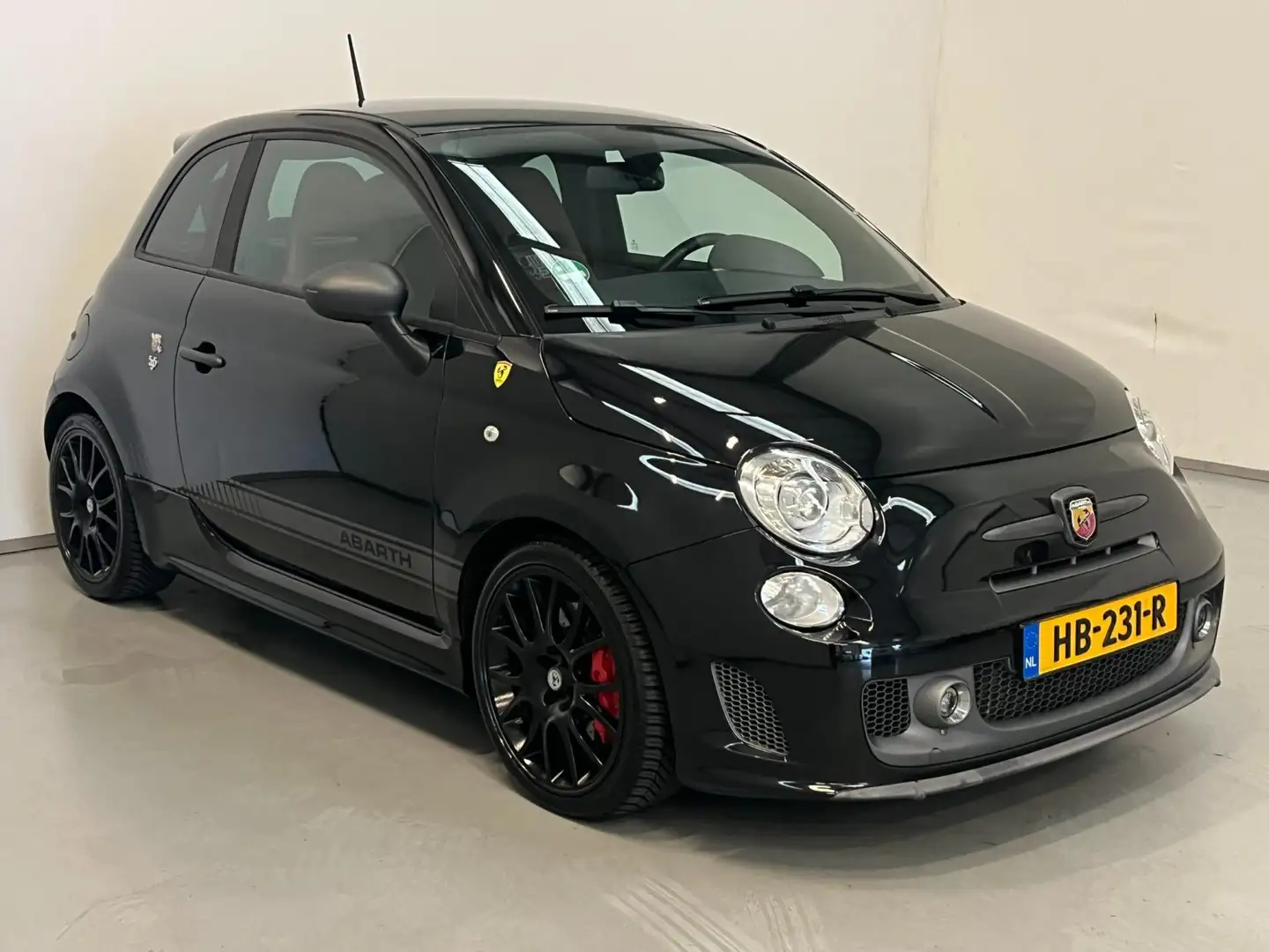Abarth 595 Competizione 1.4 T-Jet / Sabelt / Clima / NL-auto Black - 2