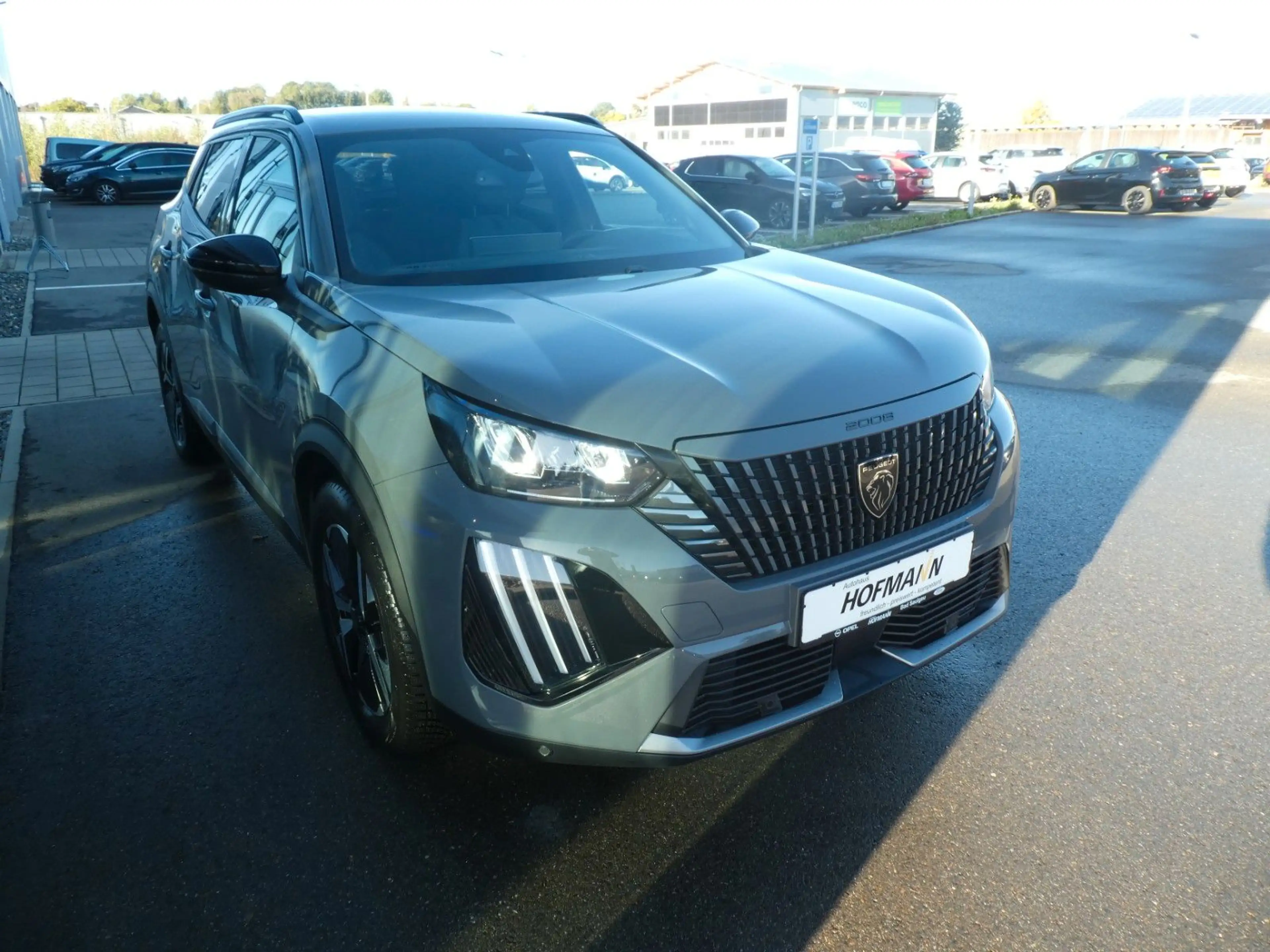 Peugeot 2008 Allure, Klima, SHZ, PDC, DAB, LED — photo 6