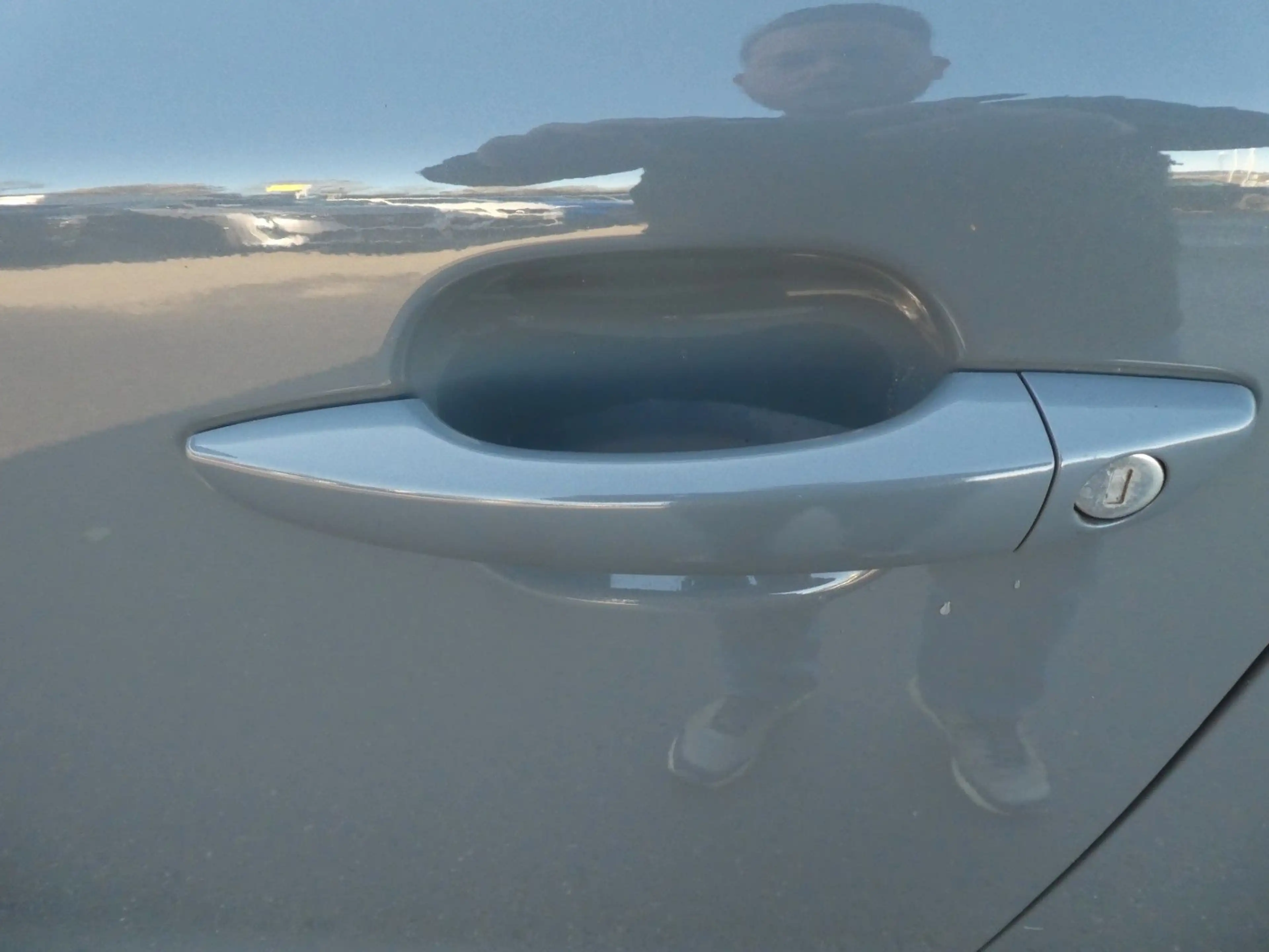Peugeot 2008 Allure, Klima, SHZ, PDC, DAB, LED — photo 12