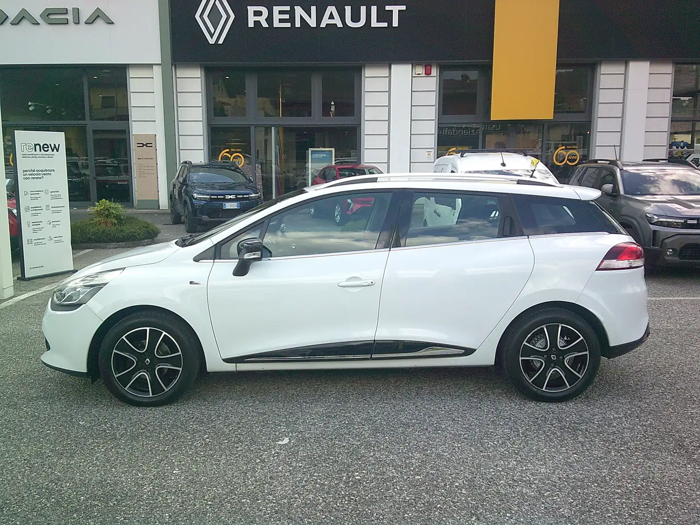 Renault Clio Clio IV 2012 Sporter 1.5 dci energy Duel 75cv Weiß - 2