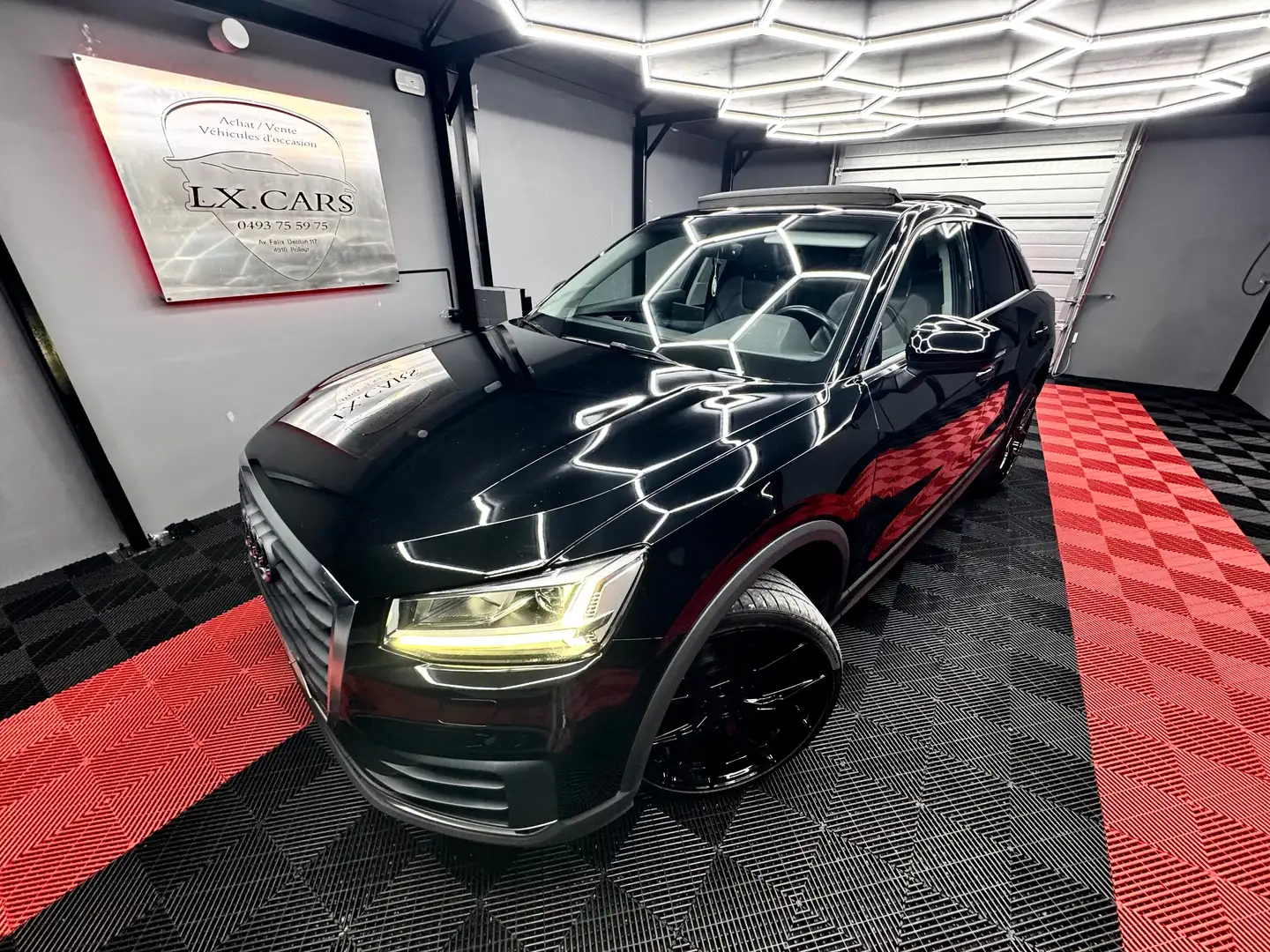 Audi Q2 🔺AUDI Q2 * TFSI*TOIT OUVRANT * XENON🔺 Noir - 2