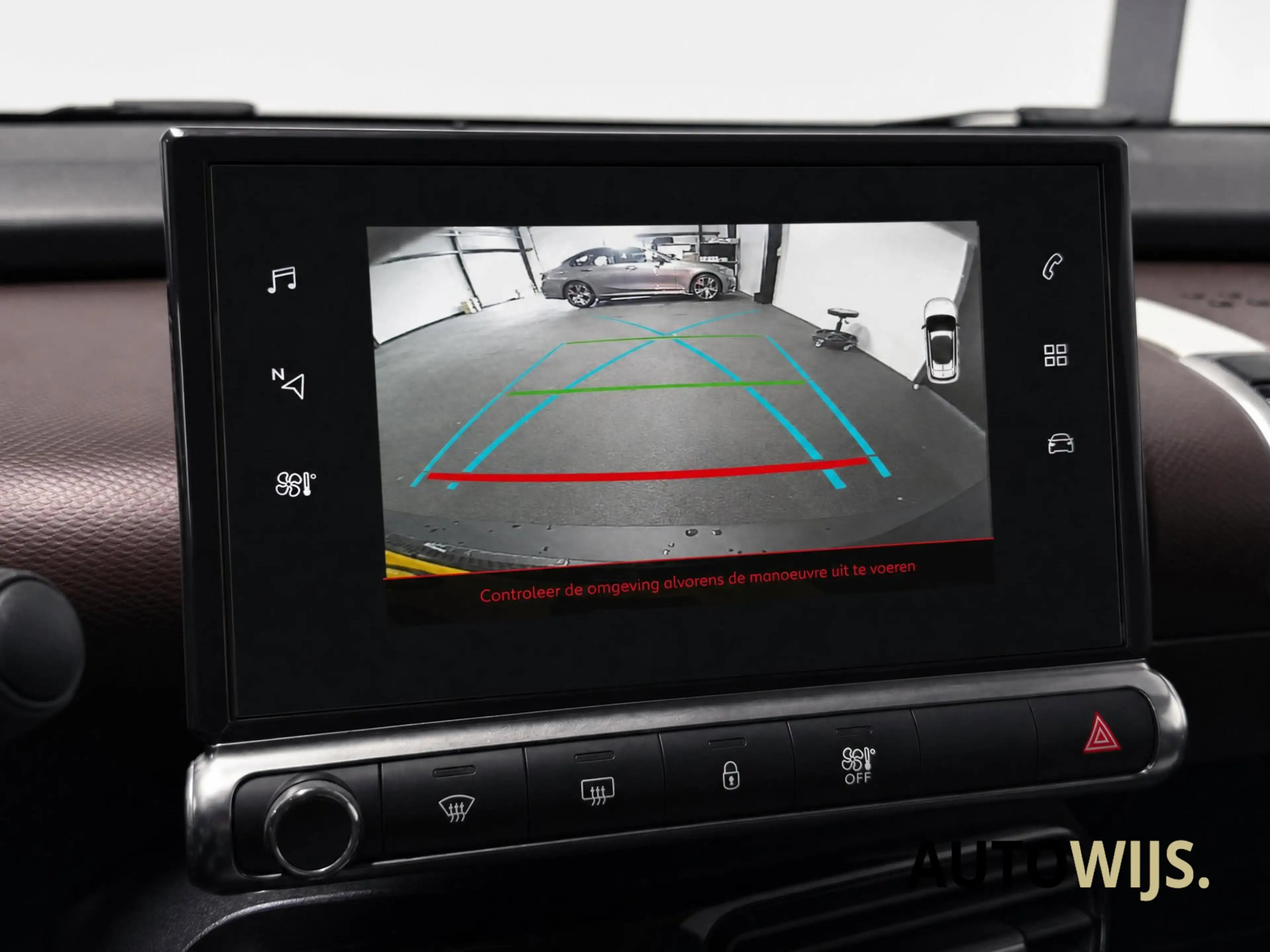 Citroen C4 Cactus 1.2 PureTech Shine|AUT|LED|LEDER|KEYLESS|NAVID-rie — photo 17