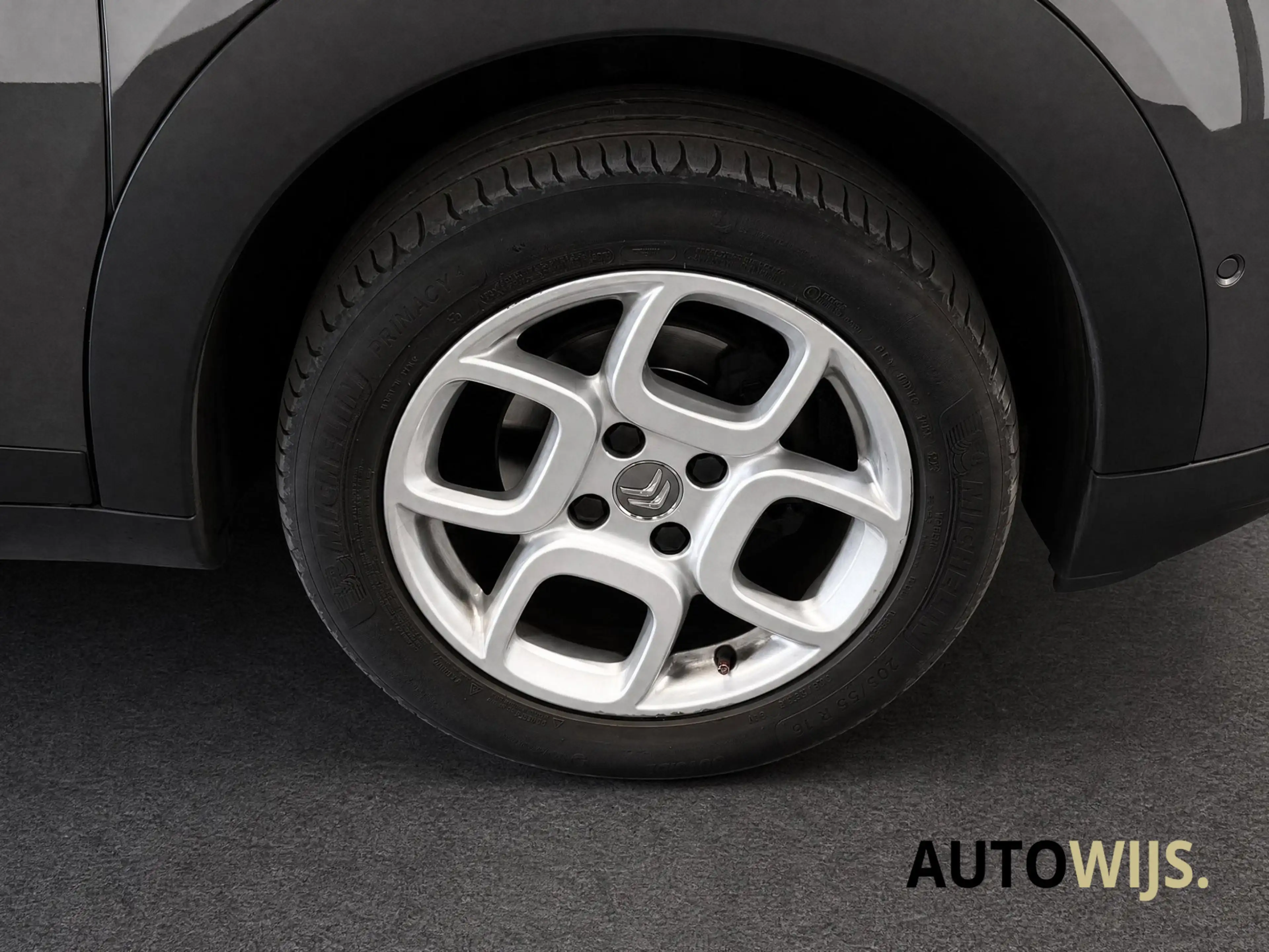 Citroen C4 Cactus 1.2 PureTech Shine|AUT|LED|LEDER|KEYLESS|NAVID-rie — photo 14