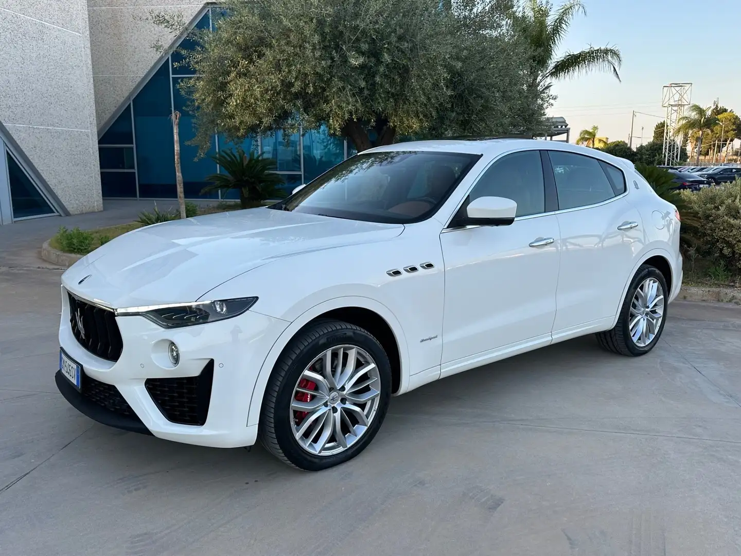 Maserati Levante V6 Gransport  offerta T-Stock prezzo imperdibile Bianco - 1