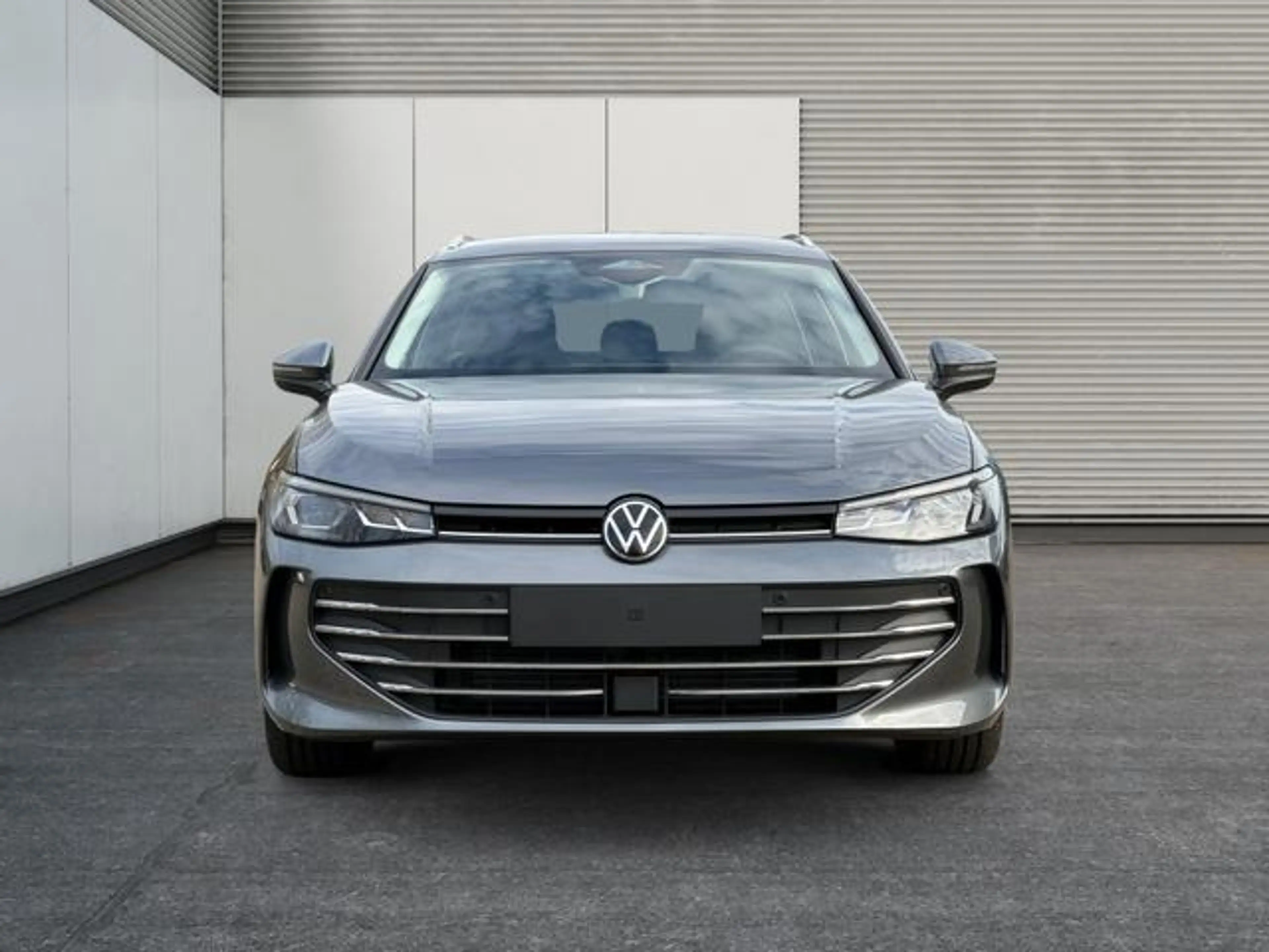 Volkswagen Passat Variant Business DSG+AHK+MASSAGE+NAVI+... — photo 6