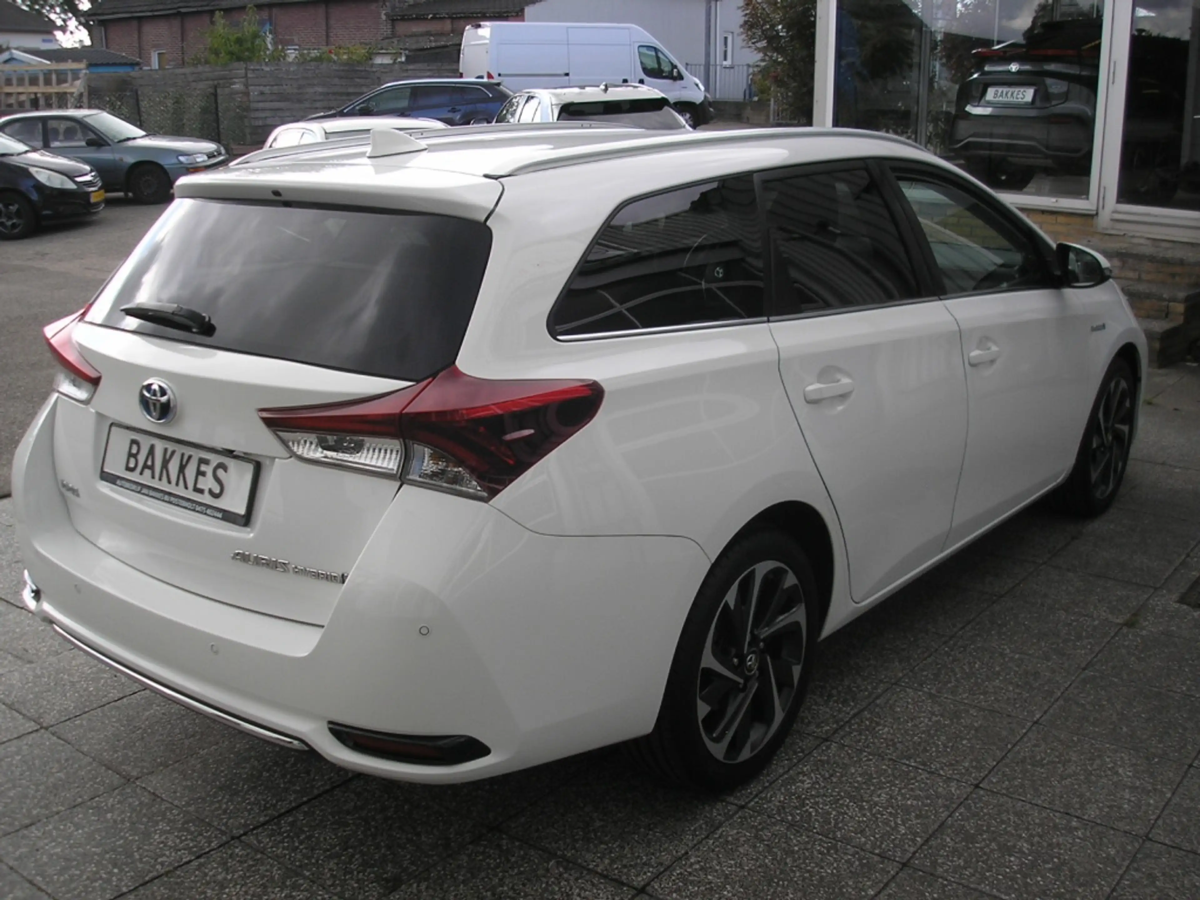 Toyota Auris Touring Sports 1.8 Hybride Dynamic — photo 24