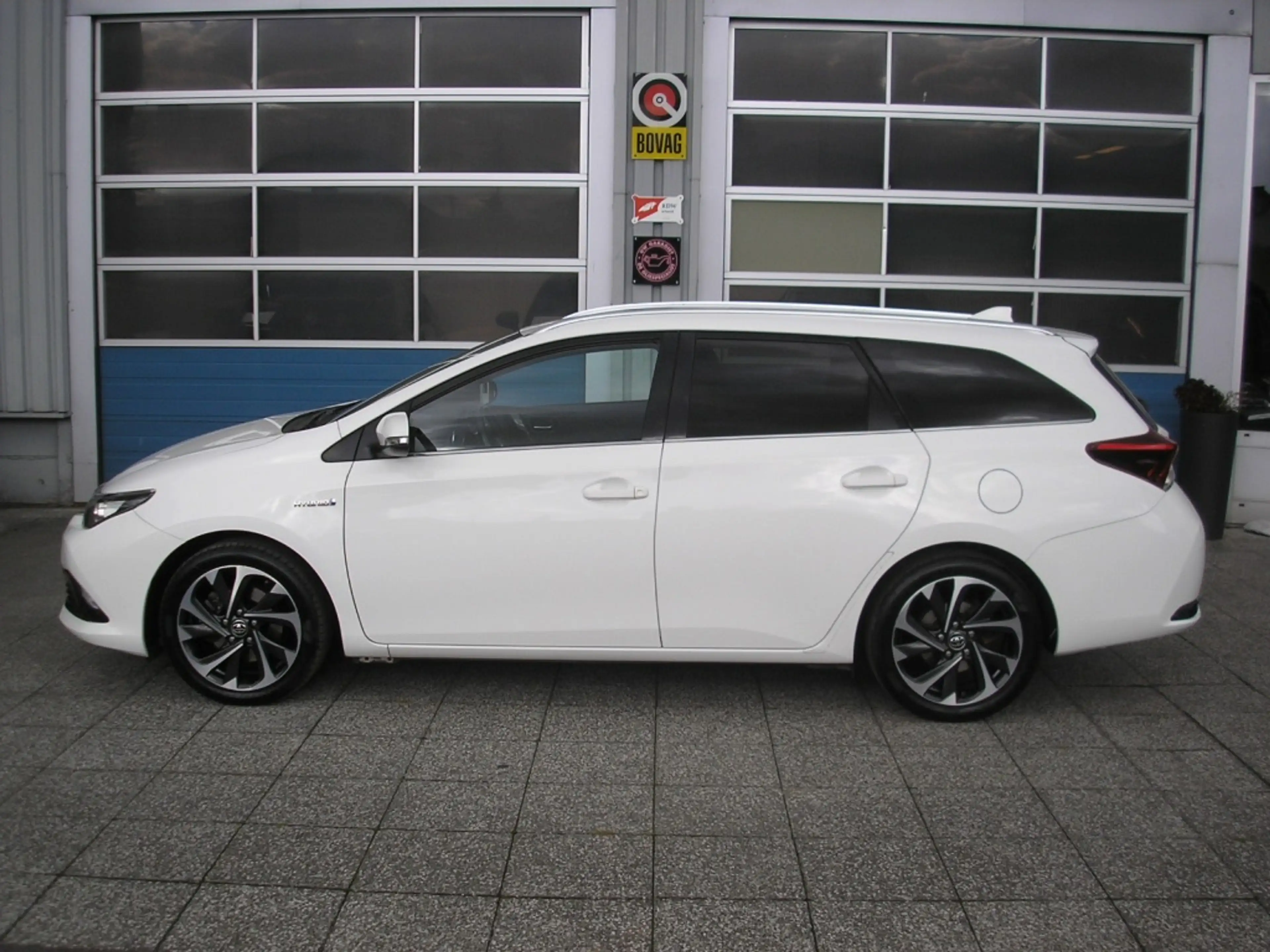 Toyota Auris Touring Sports 1.8 Hybride Dynamic — photo 5