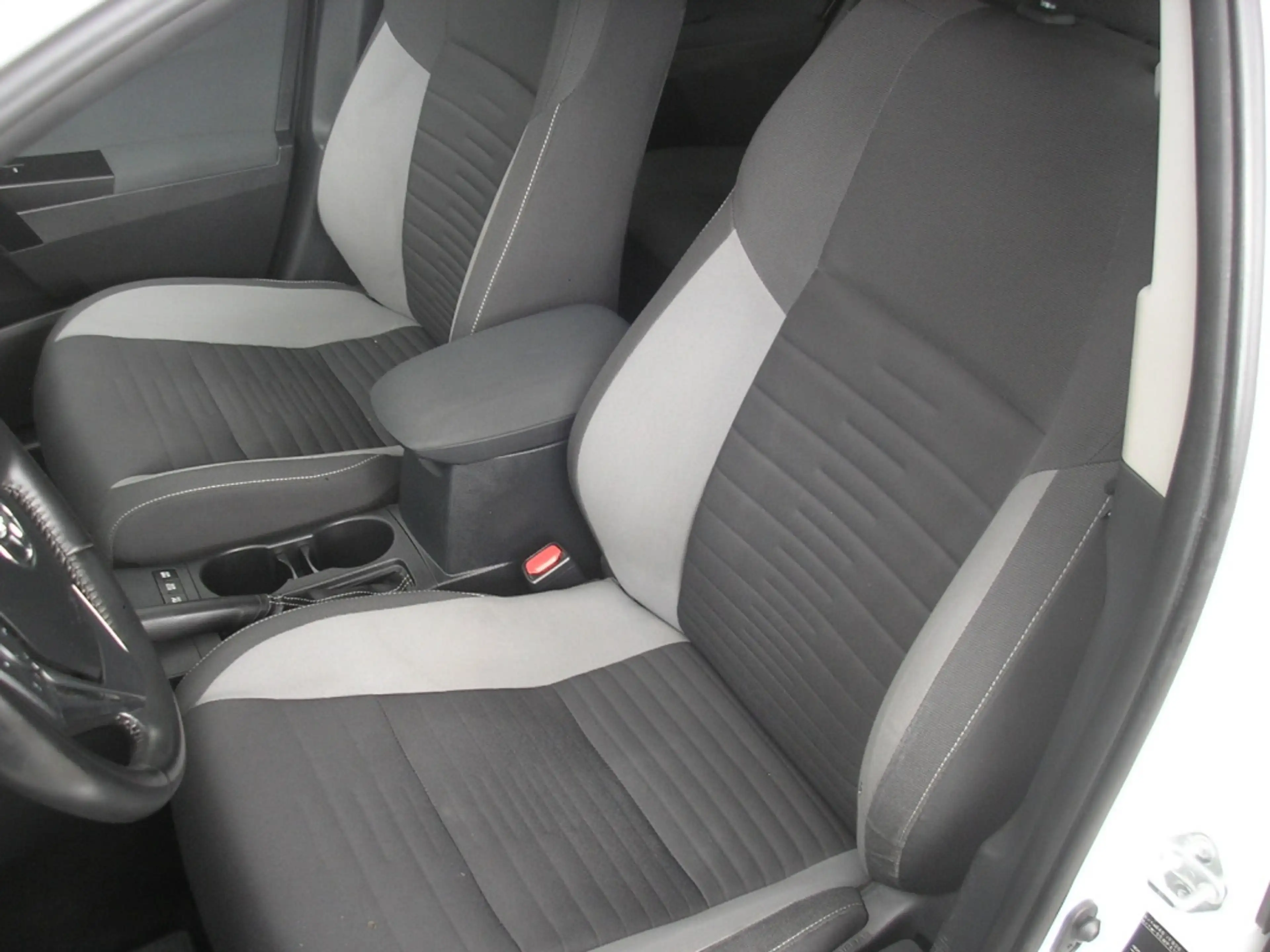 Toyota Auris Touring Sports 1.8 Hybride Dynamic — photo 9