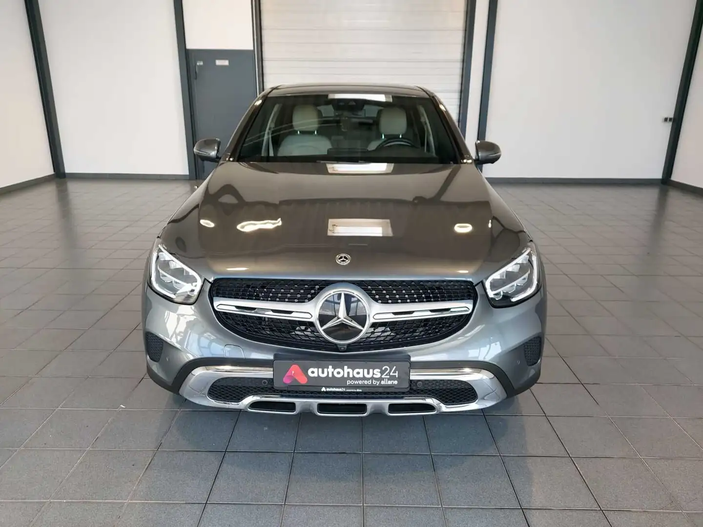 Mercedes-Benz GLC 300 4Matic   LED|360°|Sitzhzg|Leder Gris - 2