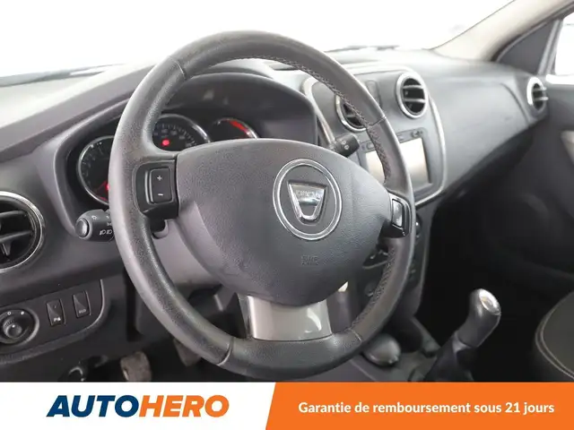 Dacia Logan view 11