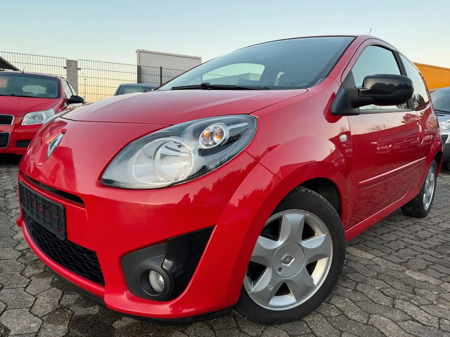 Renault Twingo !,5dCi Rip Curl,Klimaanlage,Tüv 08/2026 Rot - 1