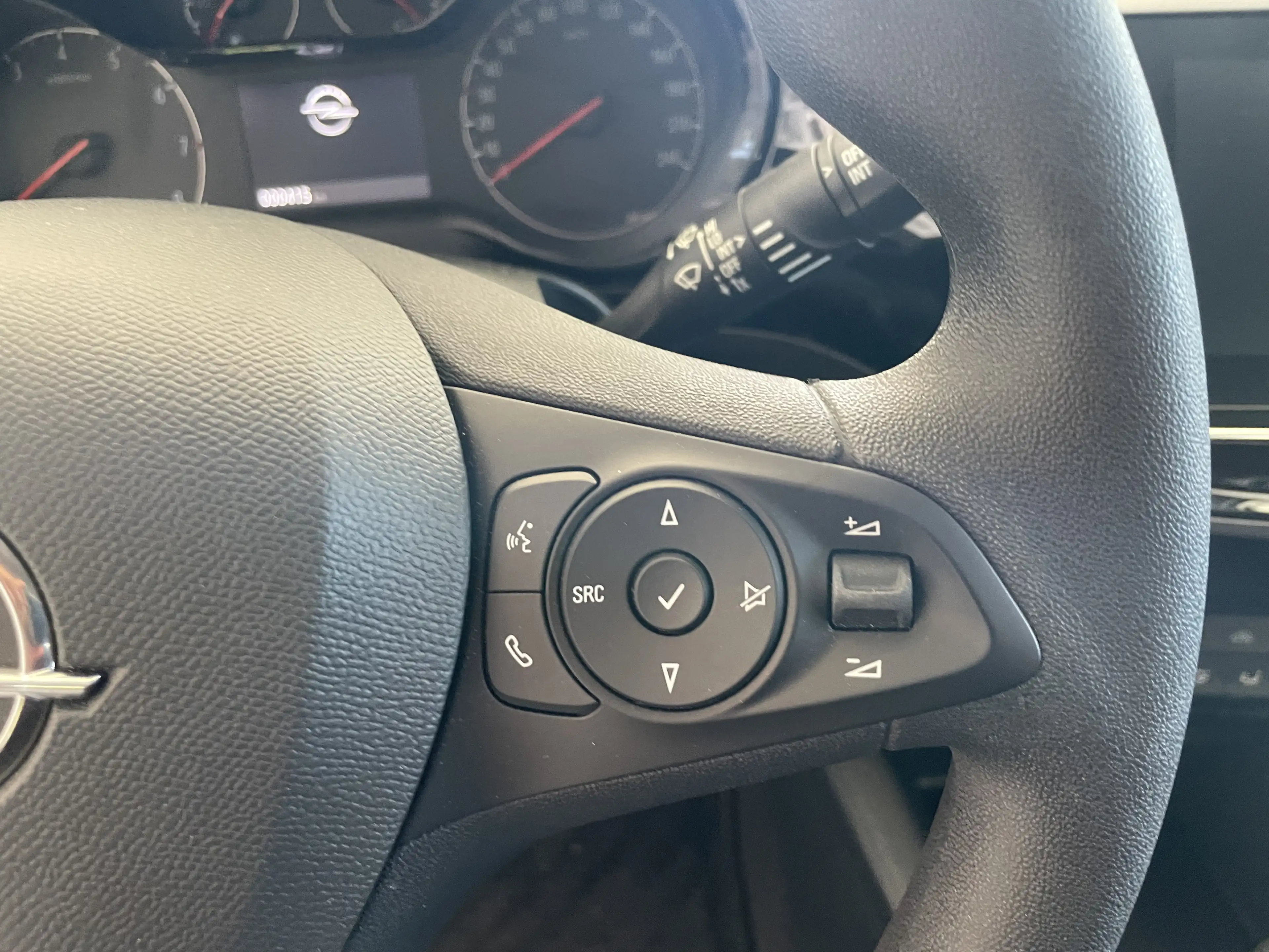 Opel Corsa Edition Navi Allwetterreifen PDC — photo 10