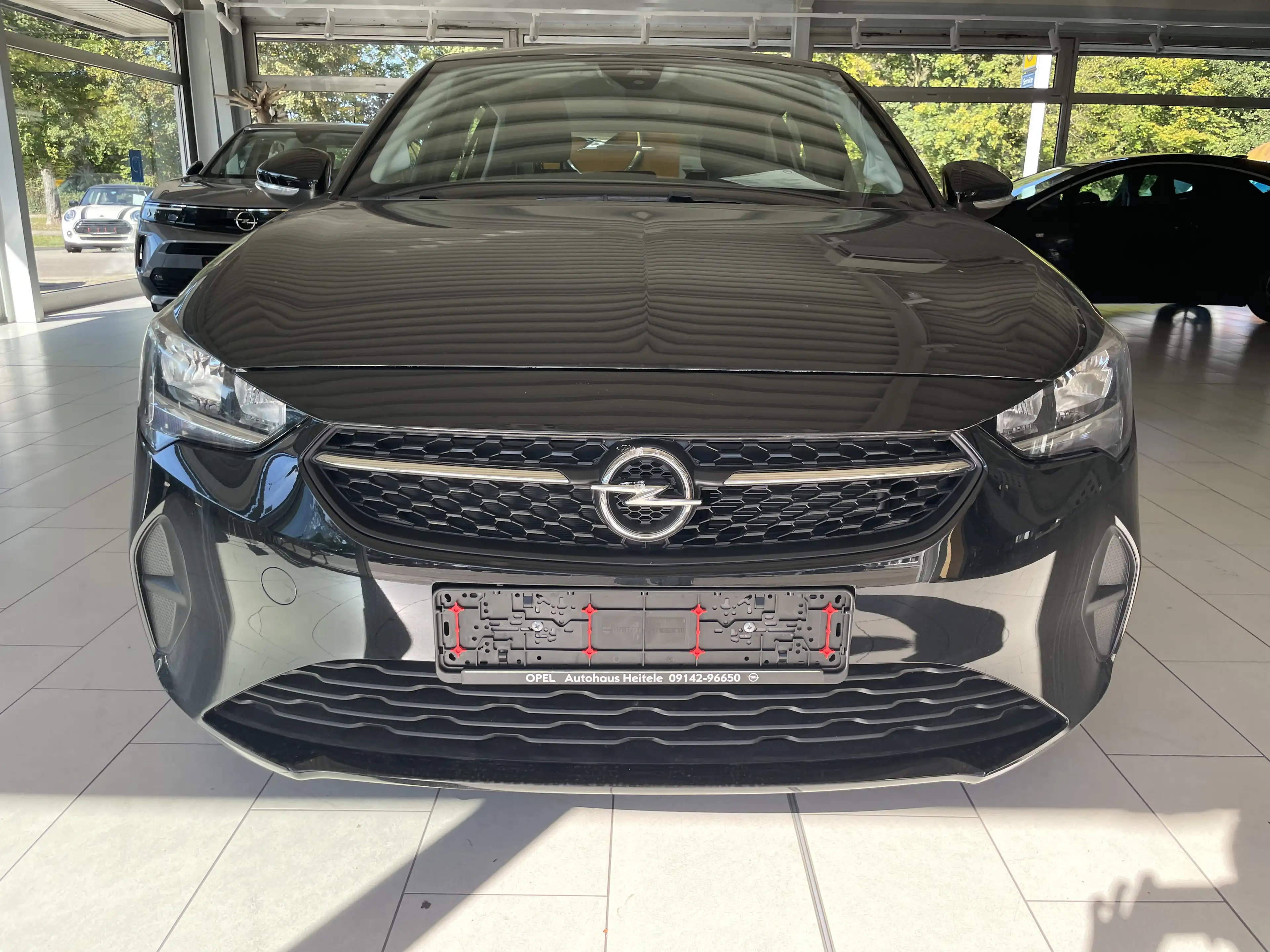Opel Corsa Edition Navi Allwetterreifen PDC — photo 6