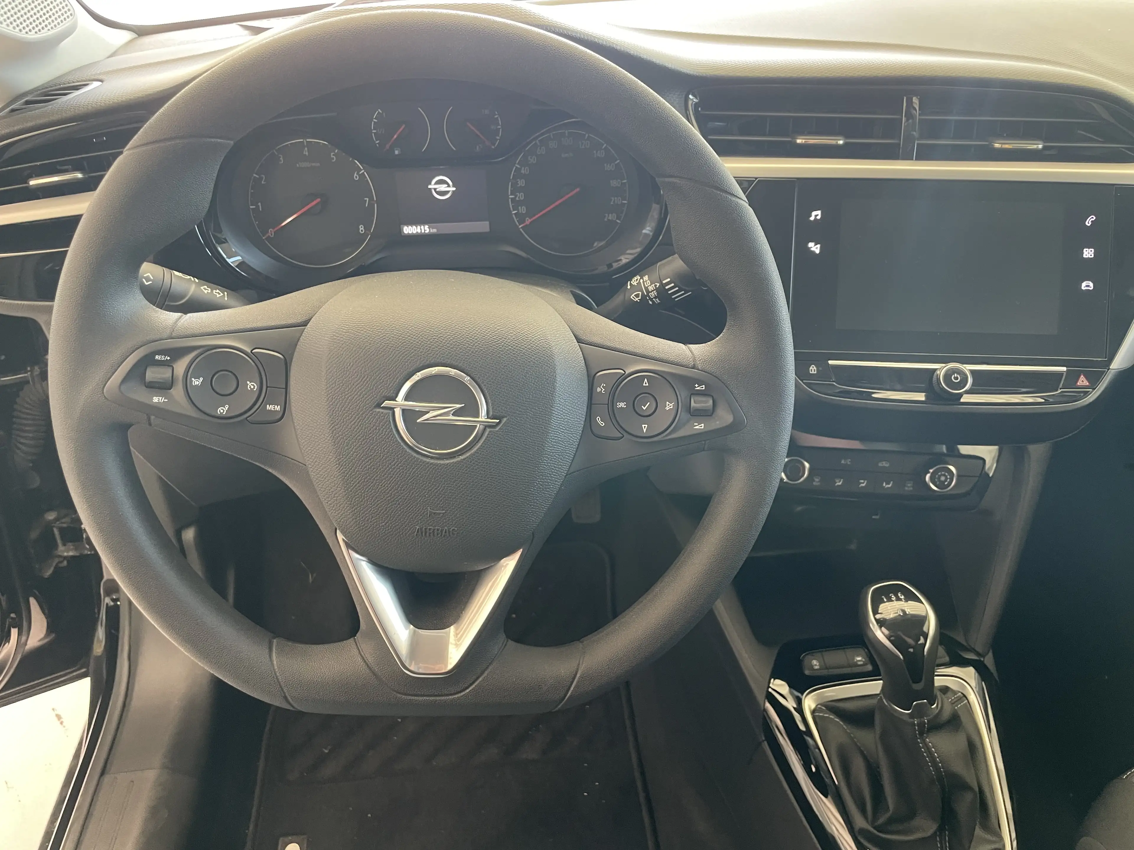 Opel Corsa Edition Navi Allwetterreifen PDC — photo 8