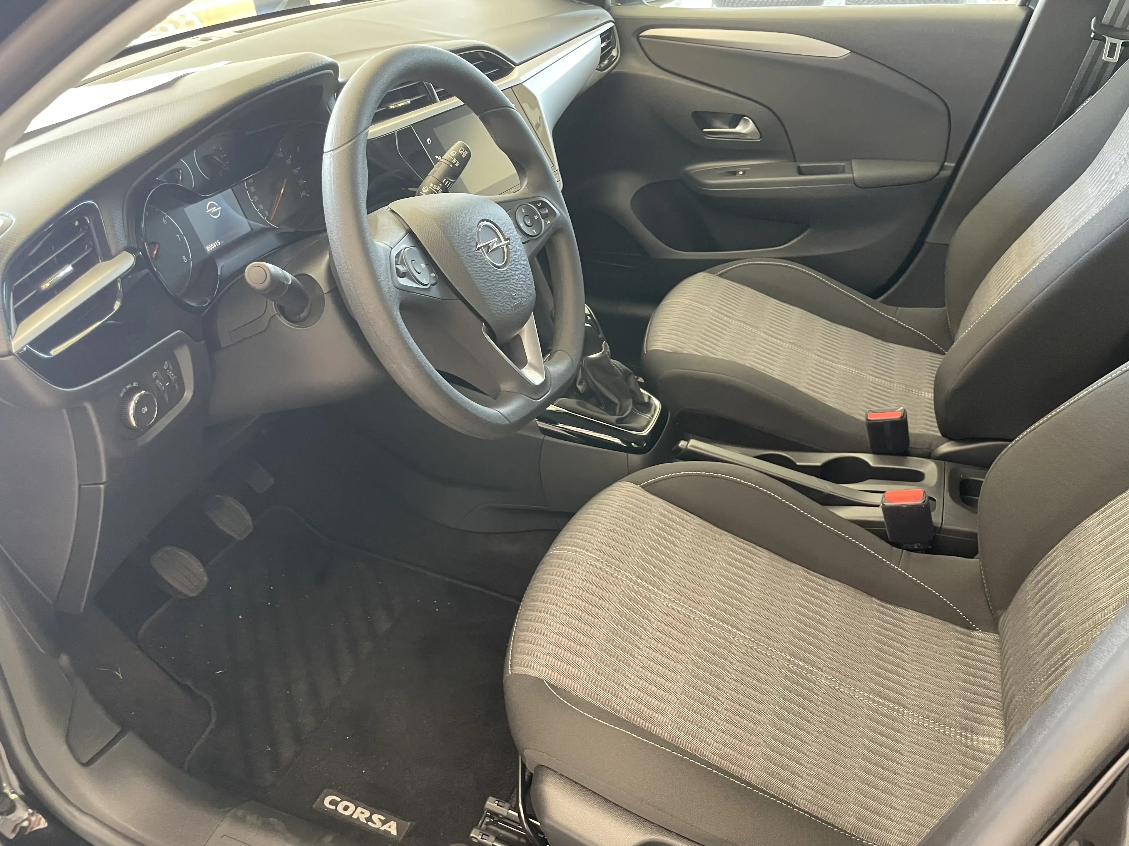 Opel Corsa Edition Navi Allwetterreifen PDC — photo 7
