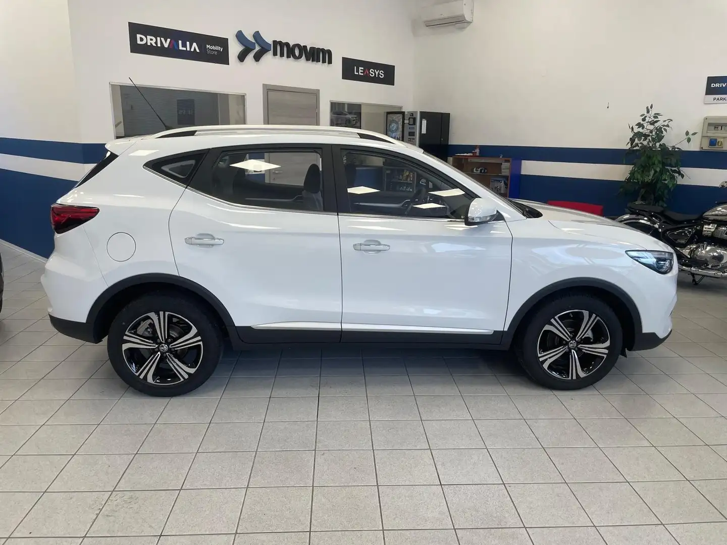 MG ZS ZS 1.5 Comfort Blanco - 2