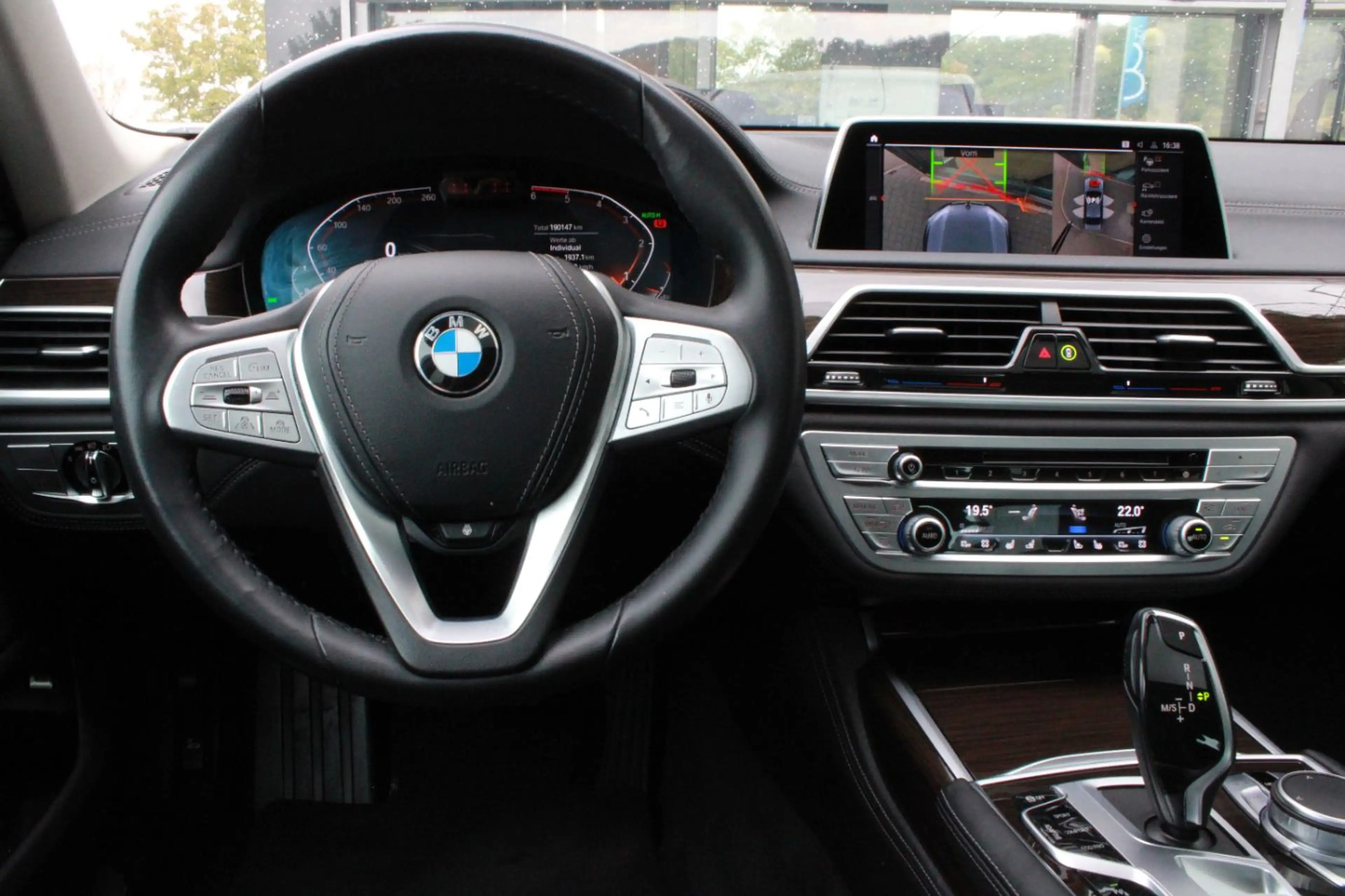 BMW 730 d xDrive verkauf ausschließlich an Händler! — photo 11
