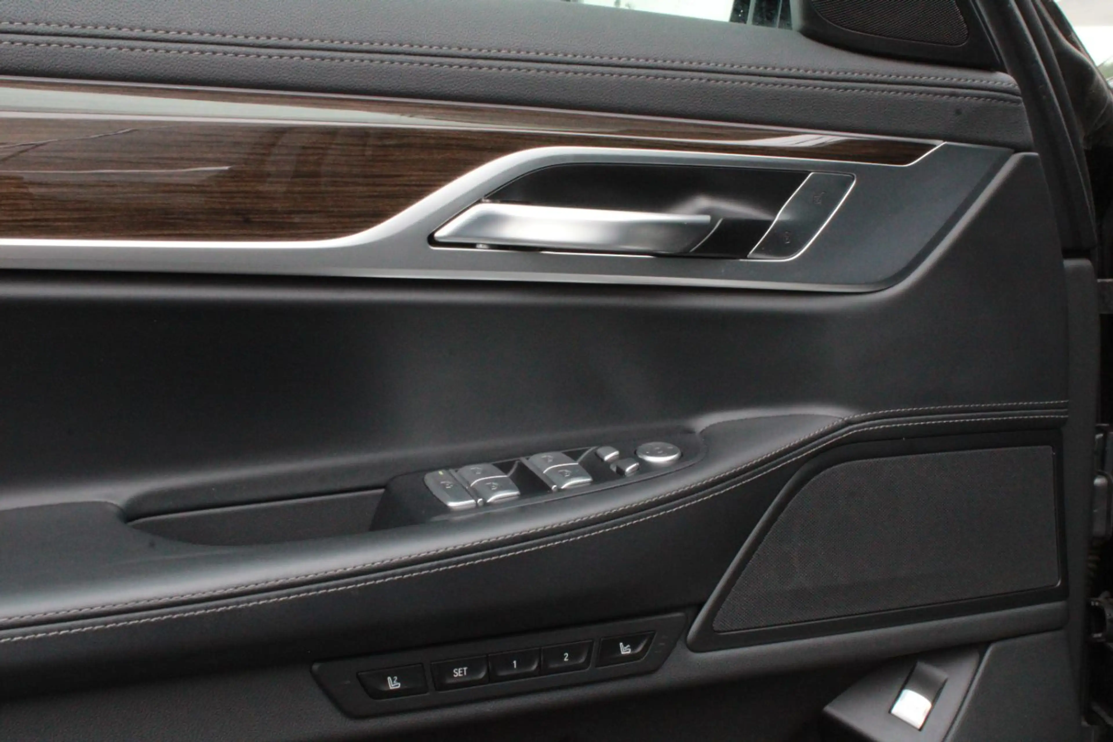 BMW 730 d xDrive verkauf ausschließlich an Händler! — photo 7