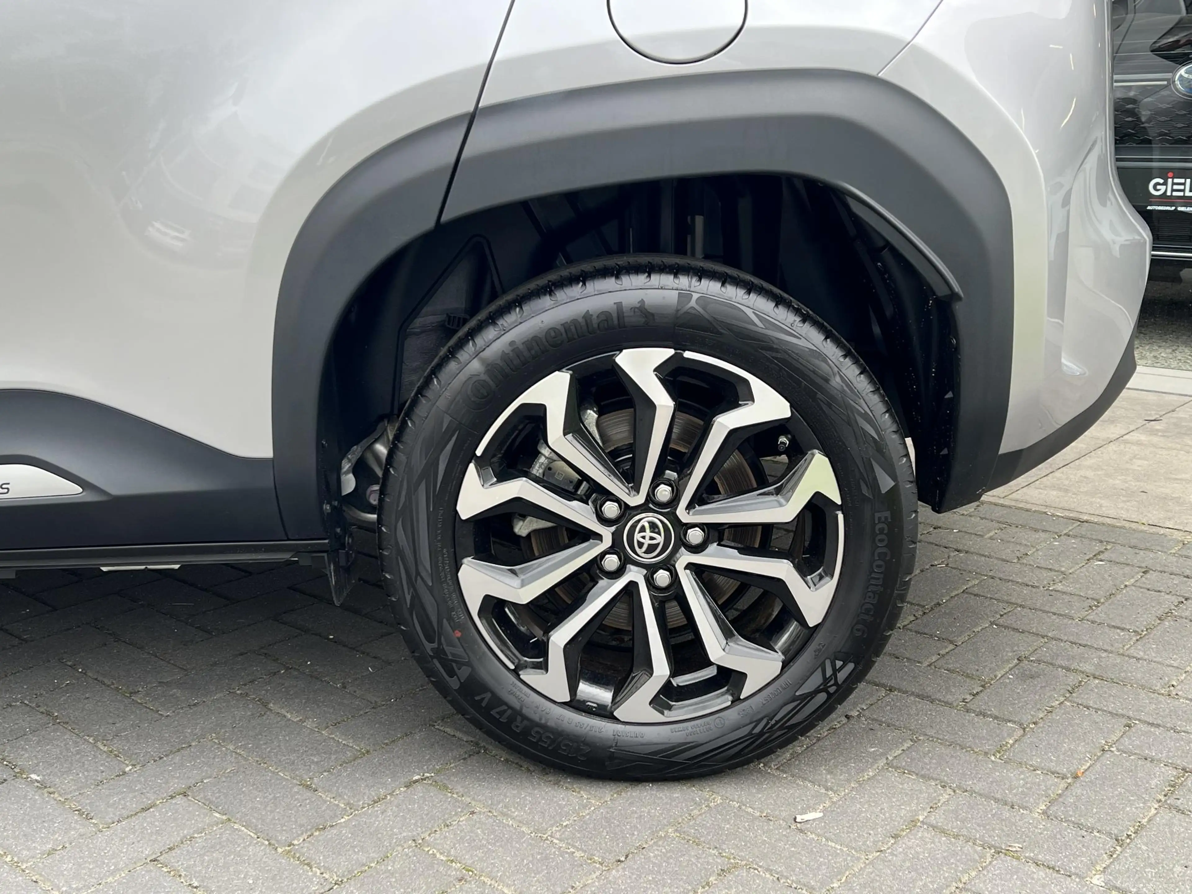 Toyota Yaris Cross 1.5 Hybrid 115 Dynamic Plus | Stoel + Stuurverwarm — photo 2