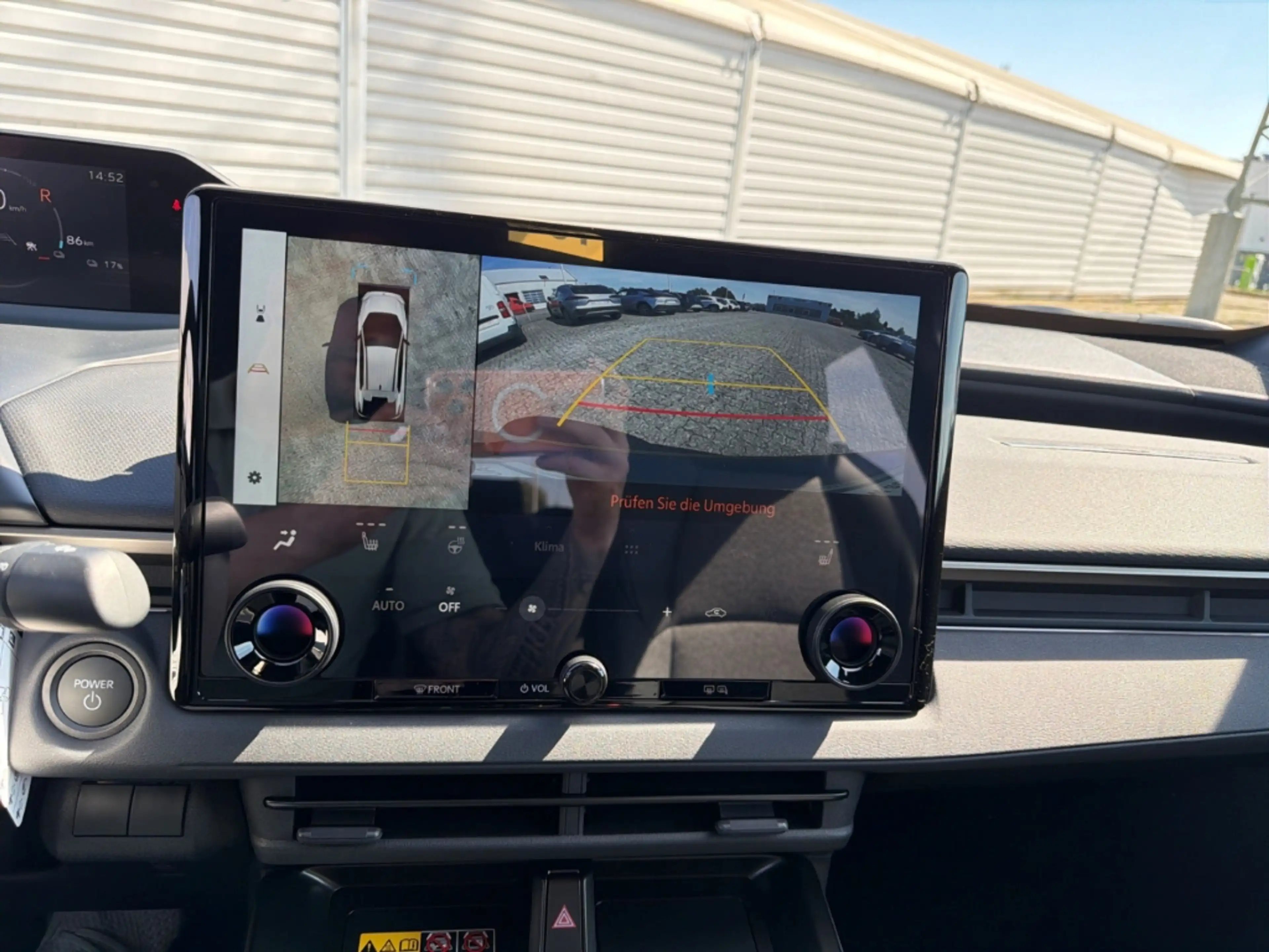 Toyota bZ4X AWD Teamplayer Navi 360 Kamera LED El. Heckklappe — photo 15