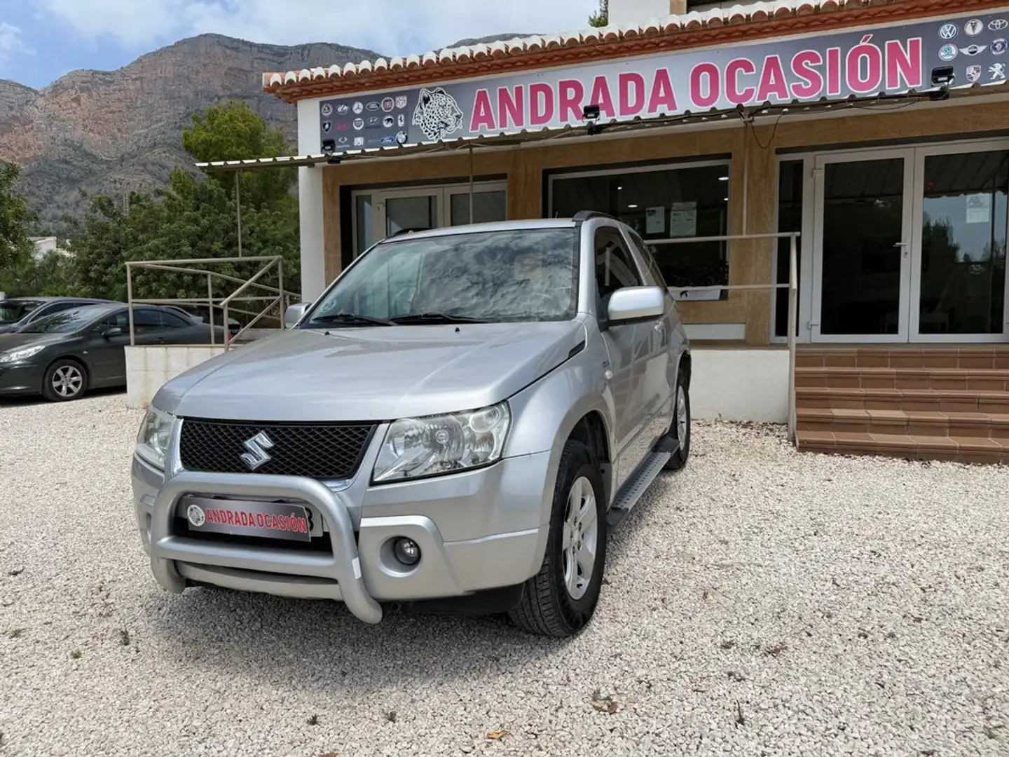 Suzuki Grand Vitara 1.9DDiS JX Gris - 2
