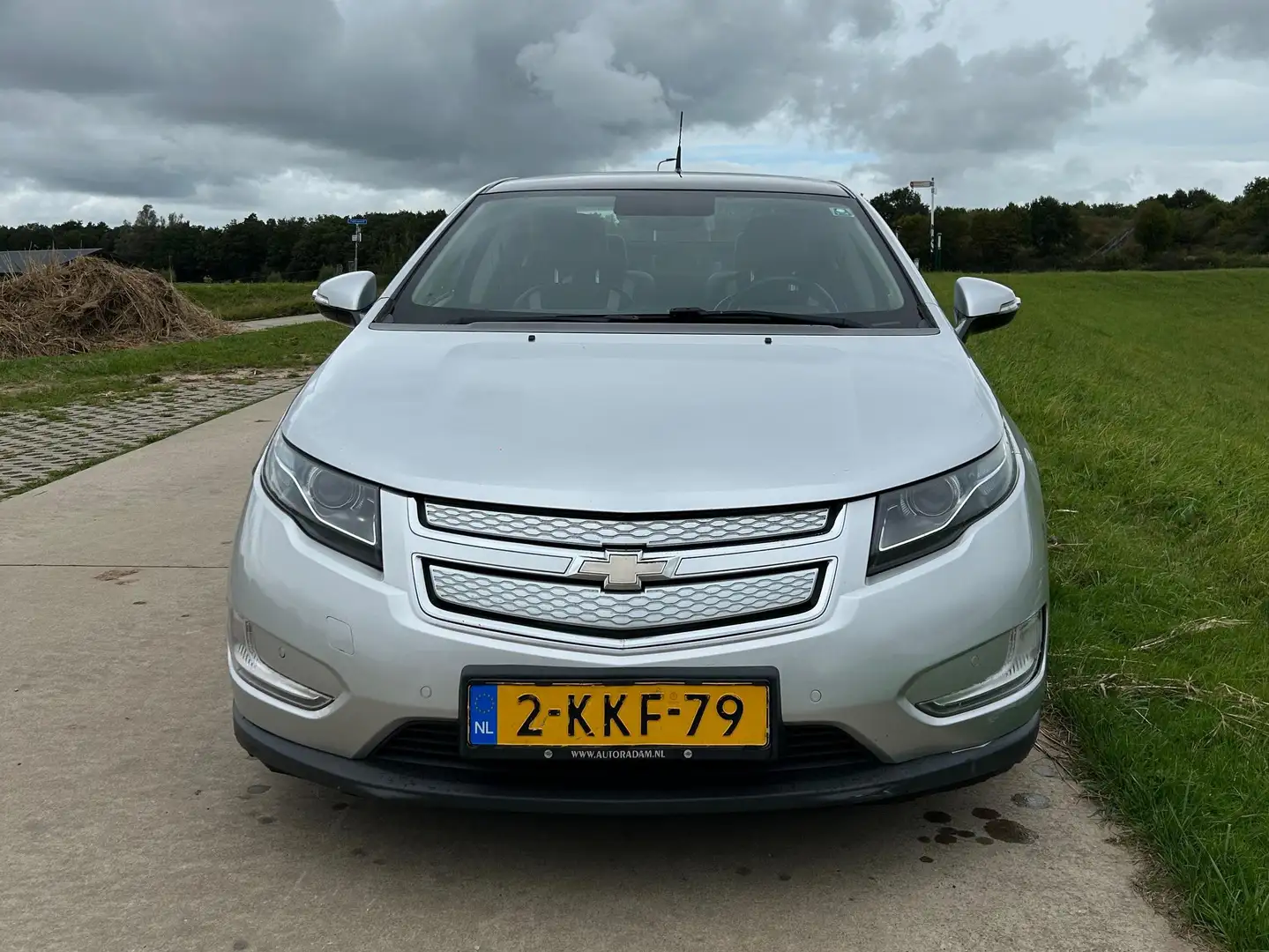 Chevrolet Volt Volt Hybrid PHEV 150pk 1.4 LTZ Stříbrná - 2