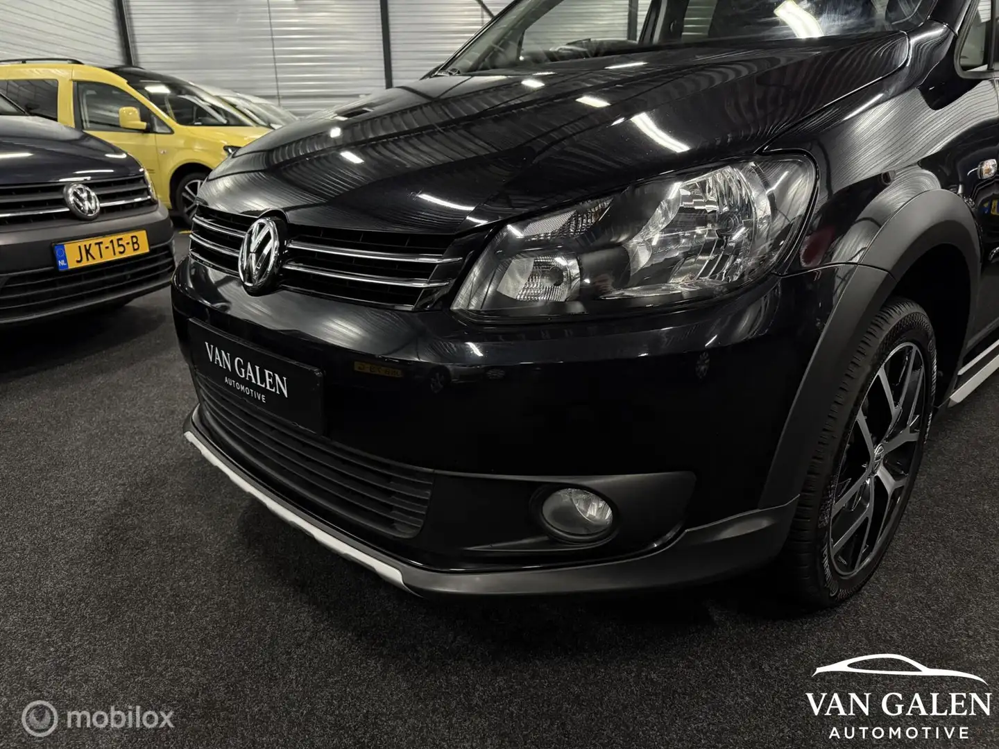 Volkswagen Caddy Combi 1.2 TSI Highline Noir - 2