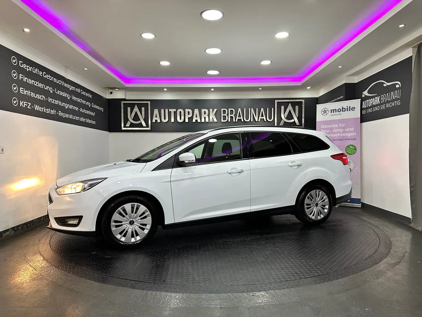 Ford Focus Business 1.5 *NAVI* Weiß - 2